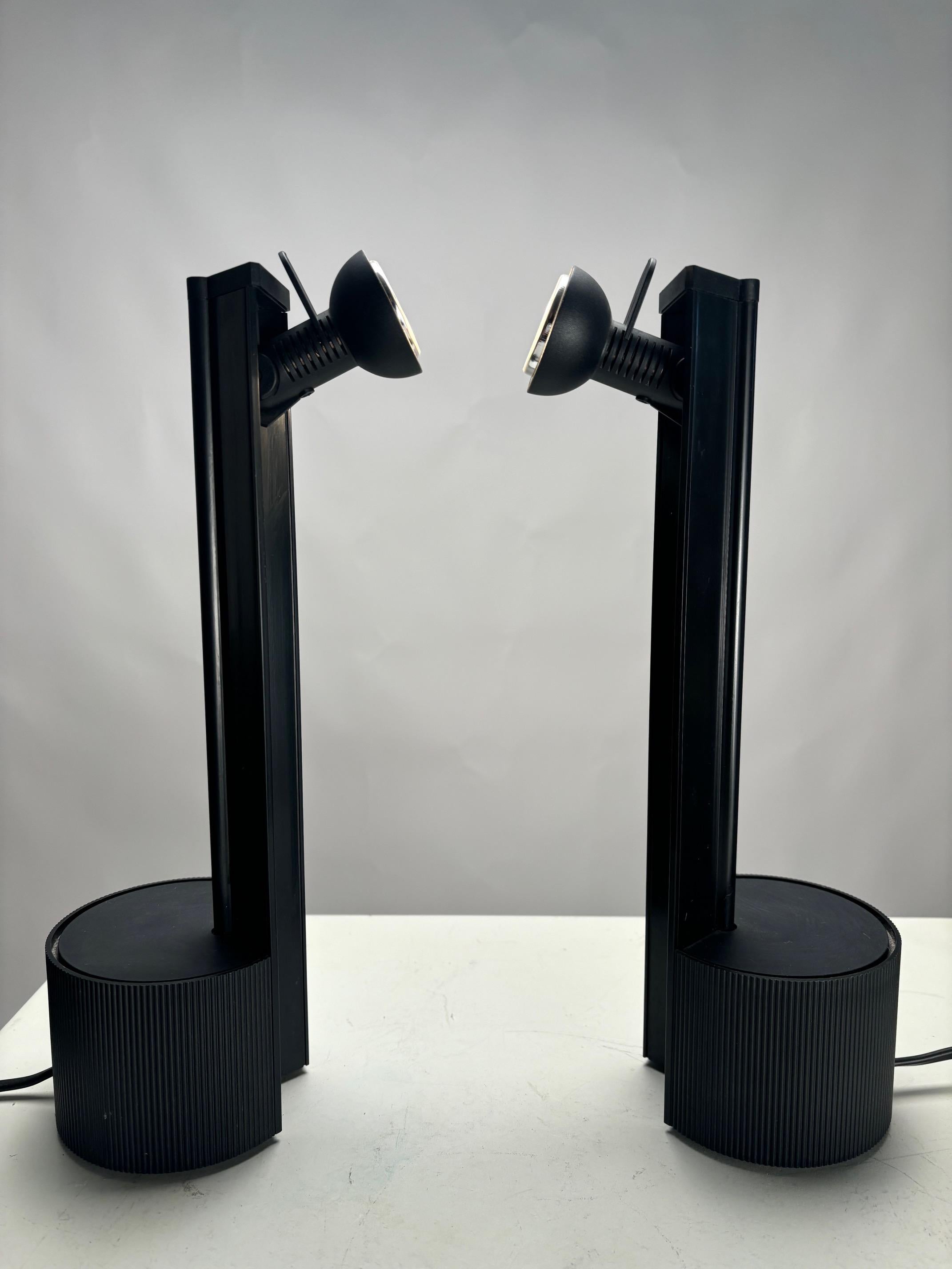 Plastique Paire de lampes de table par Franco Albini pour Sirrah, modèle Colibrì, Italie en vente