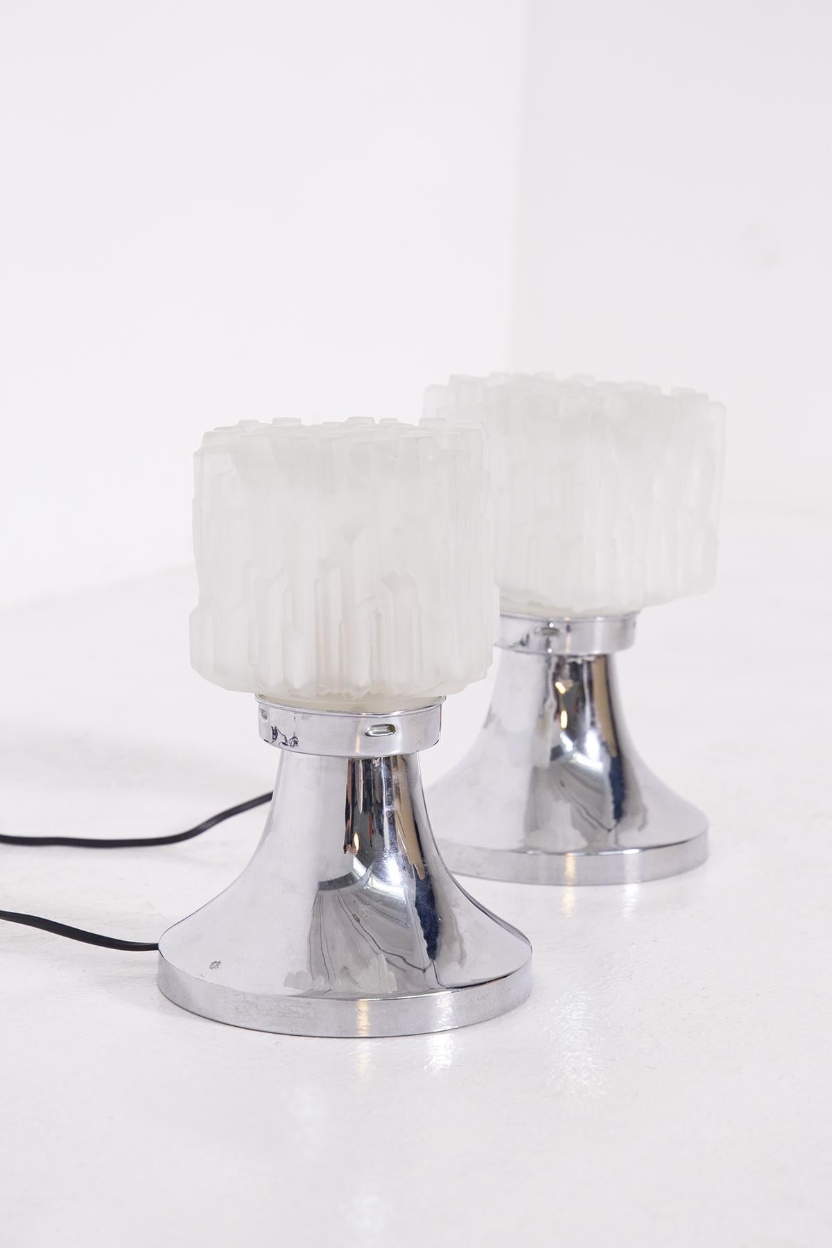 Late 20th Century Pair of Table Lamps by Gaetano Sciolari in Satin Glass and Chrome Metal For Sale