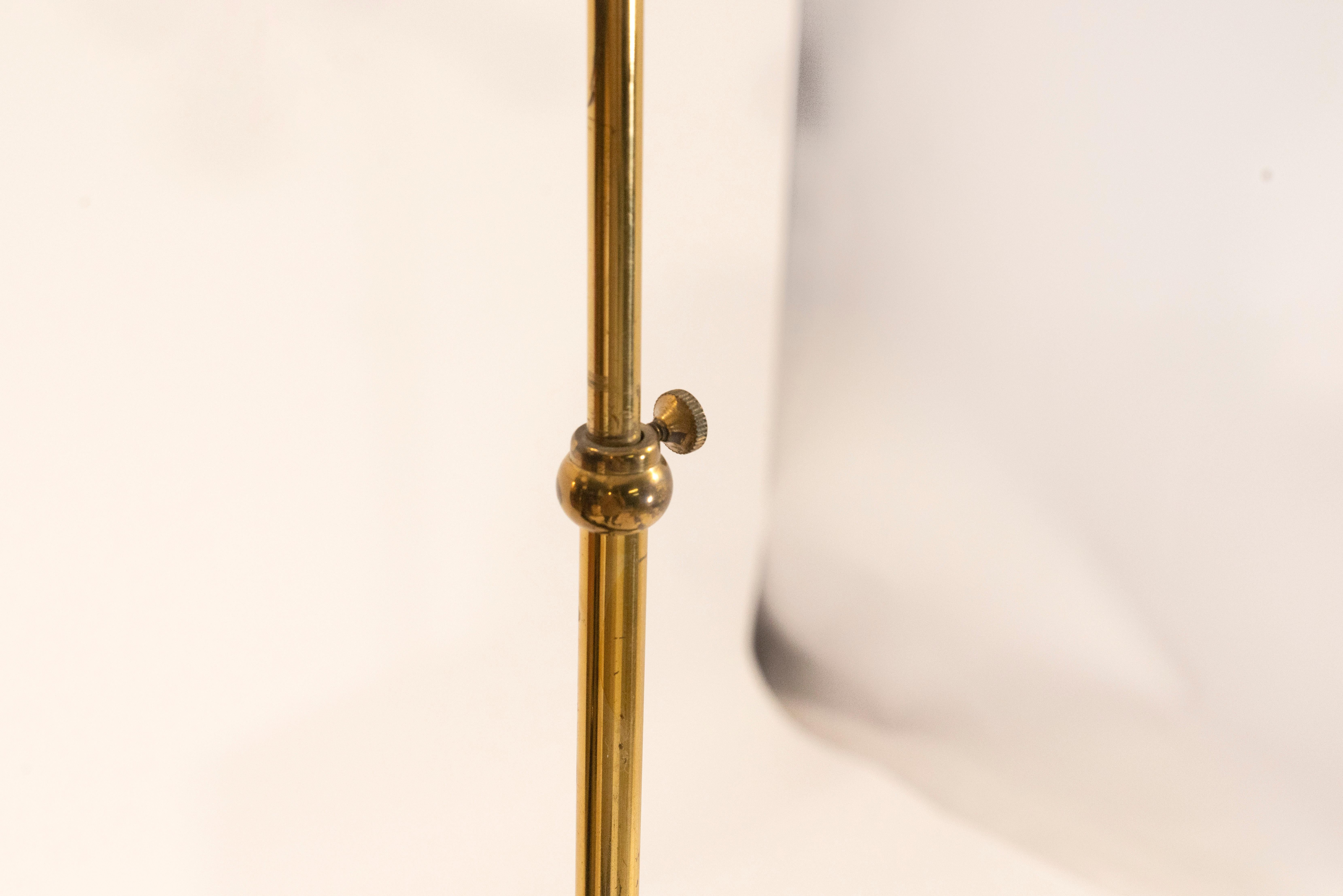 Paire de lampes de table de Jean Claude Dresse. en vente 2