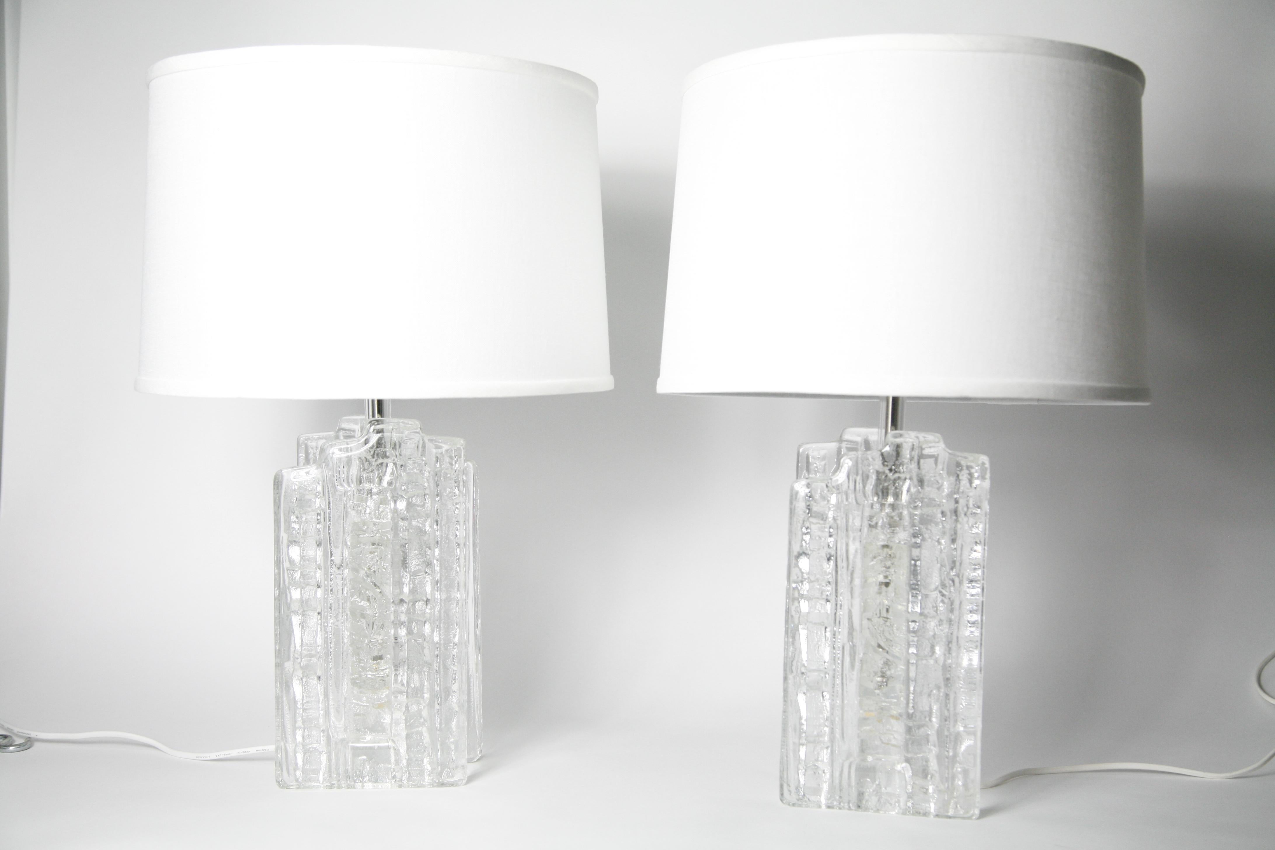 Pair of crystal glass Table Lamps by Pukeberg, Sweden, 1970 For Sale 8