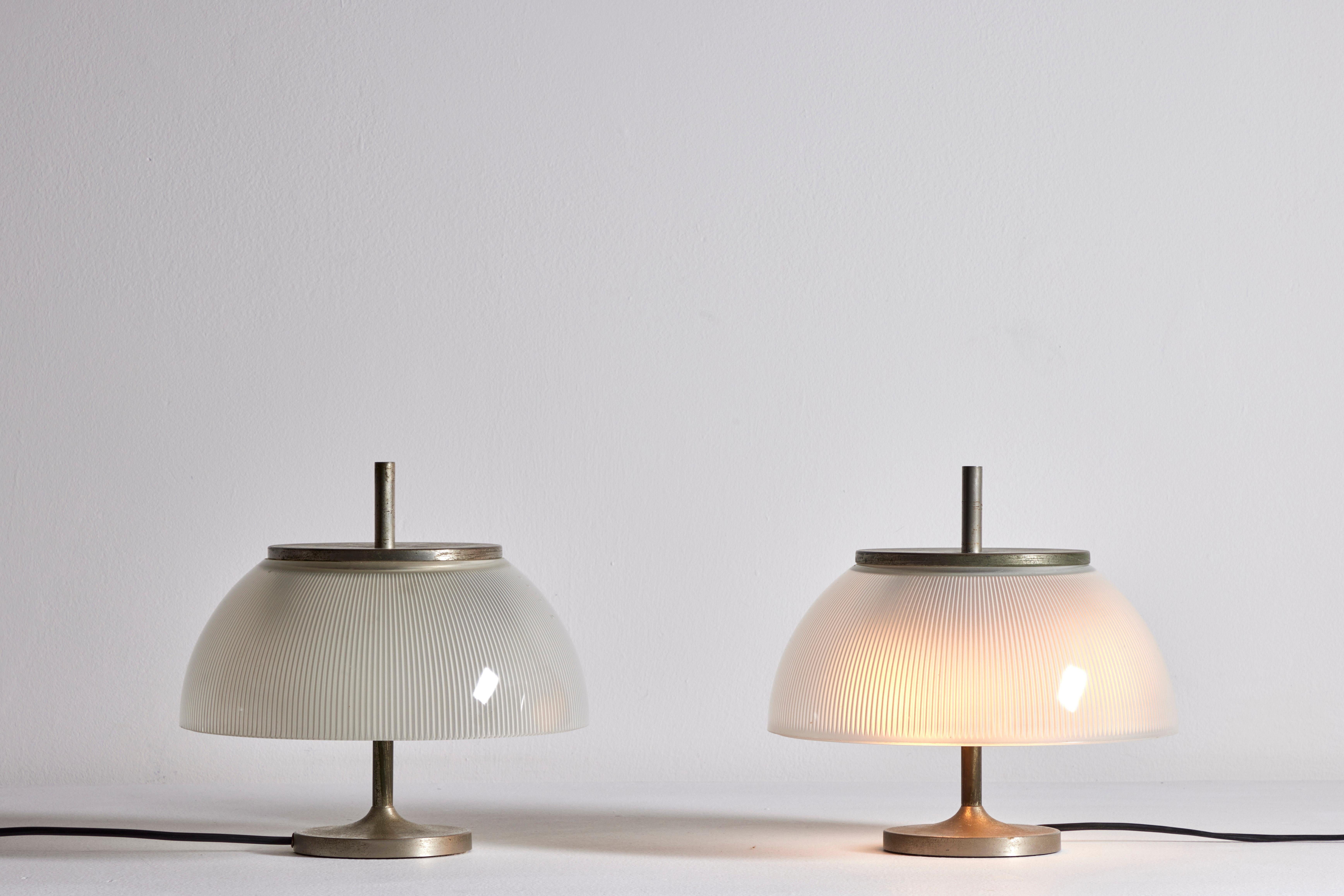 Mid-Century Modern Pair of Table Lamps by Sergio Mazza for Artemide