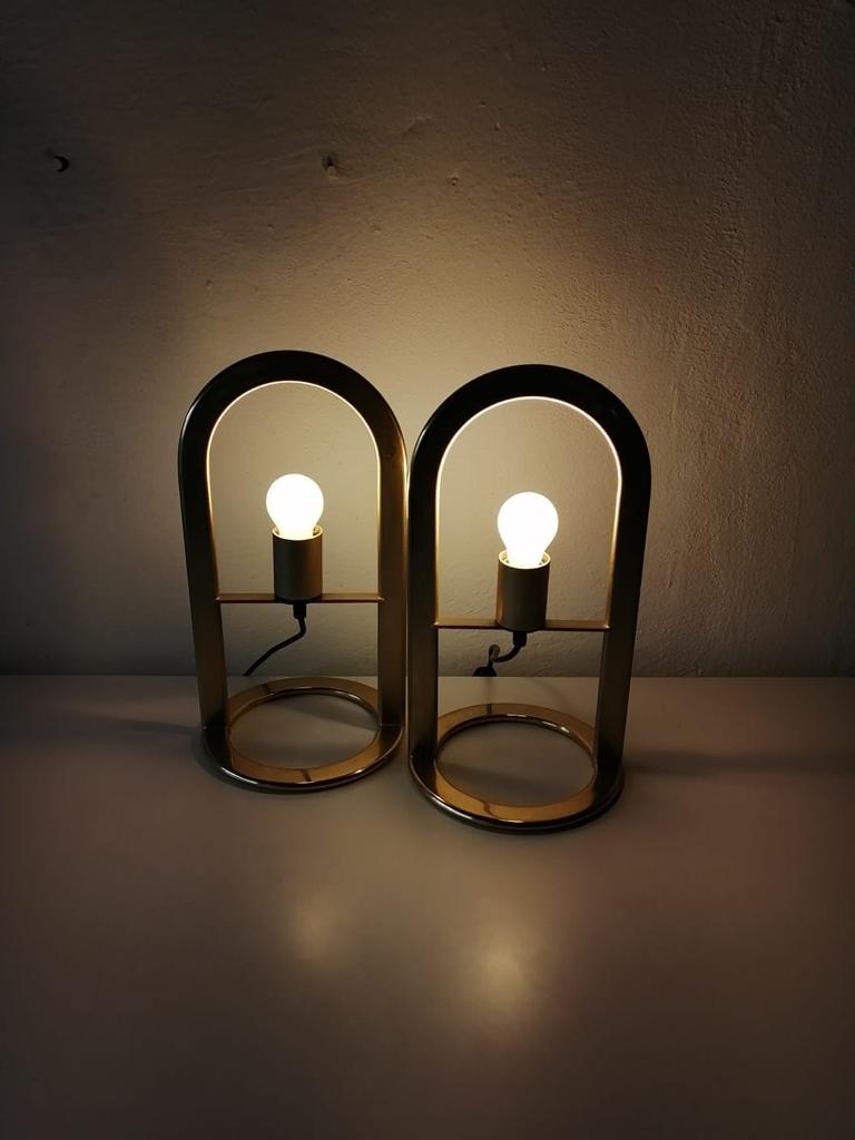 Gold Metal Pair of Table Lamps Model Arco 40 by VD, 1980s Germany In Good Condition For Sale In Hagenbach, DE