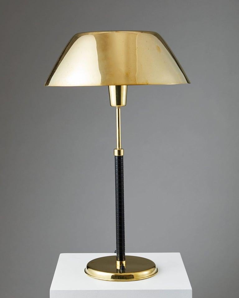 Pair of Table Lamps Designed by Lisa Johansson-Pape for Orno, Finland, 1940s In Good Condition In Stockholm, SE