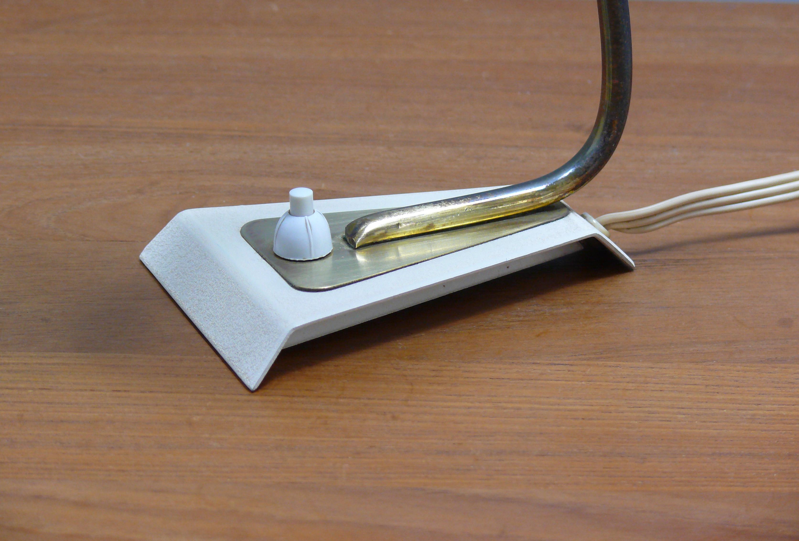 Paar Tischlampen – Glas, Metall, Deutschland, 1960er Jahre im Angebot 5