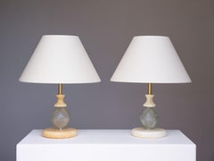 Paire de lampes de table - Lampes Hollywood Regency - Albâtre, laiton et verre, années 1960