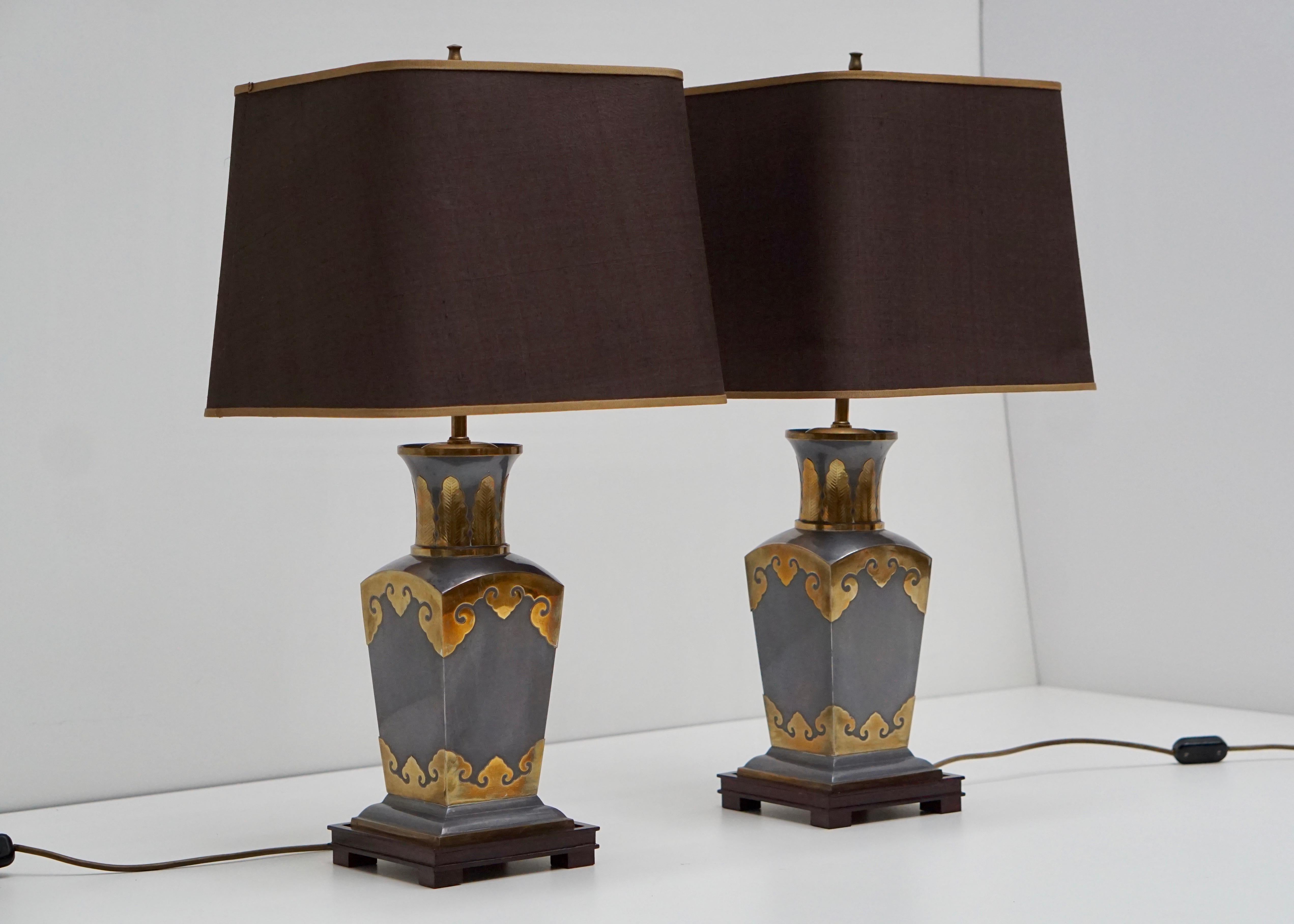 European Pair of Table Lamps in Brass, Handmade in Italy For Sale