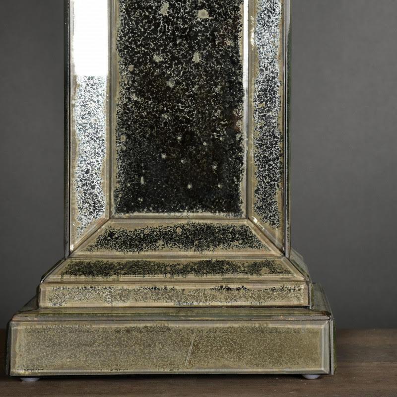 Paire de lampes de table en miroirs chantournés, XXe siècle. Bon état - En vente à Saint-Ouen, FR