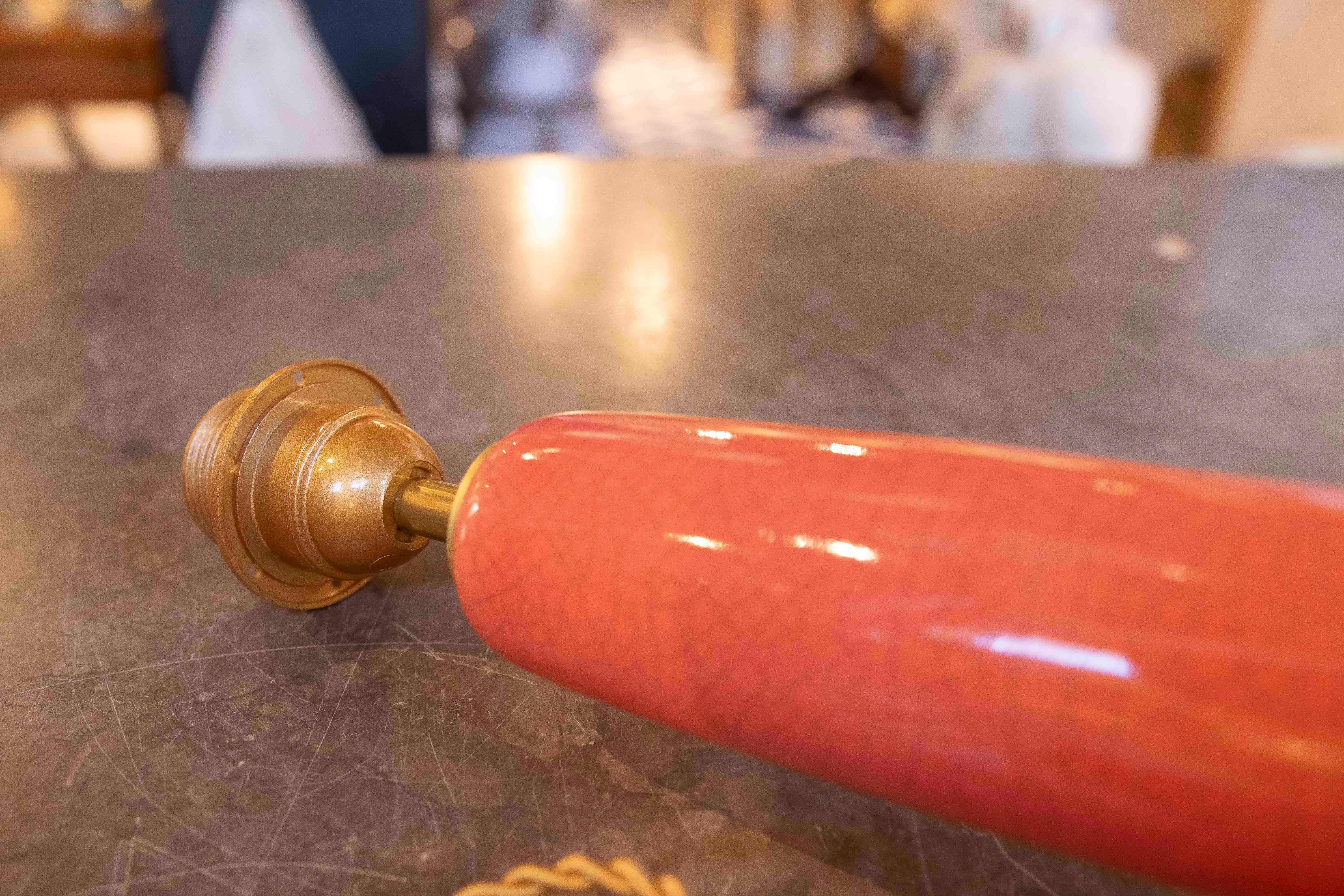Pair of Table Lamps in Crackled Glazed Coral Ceramic, Mid-Century Style For Sale 5