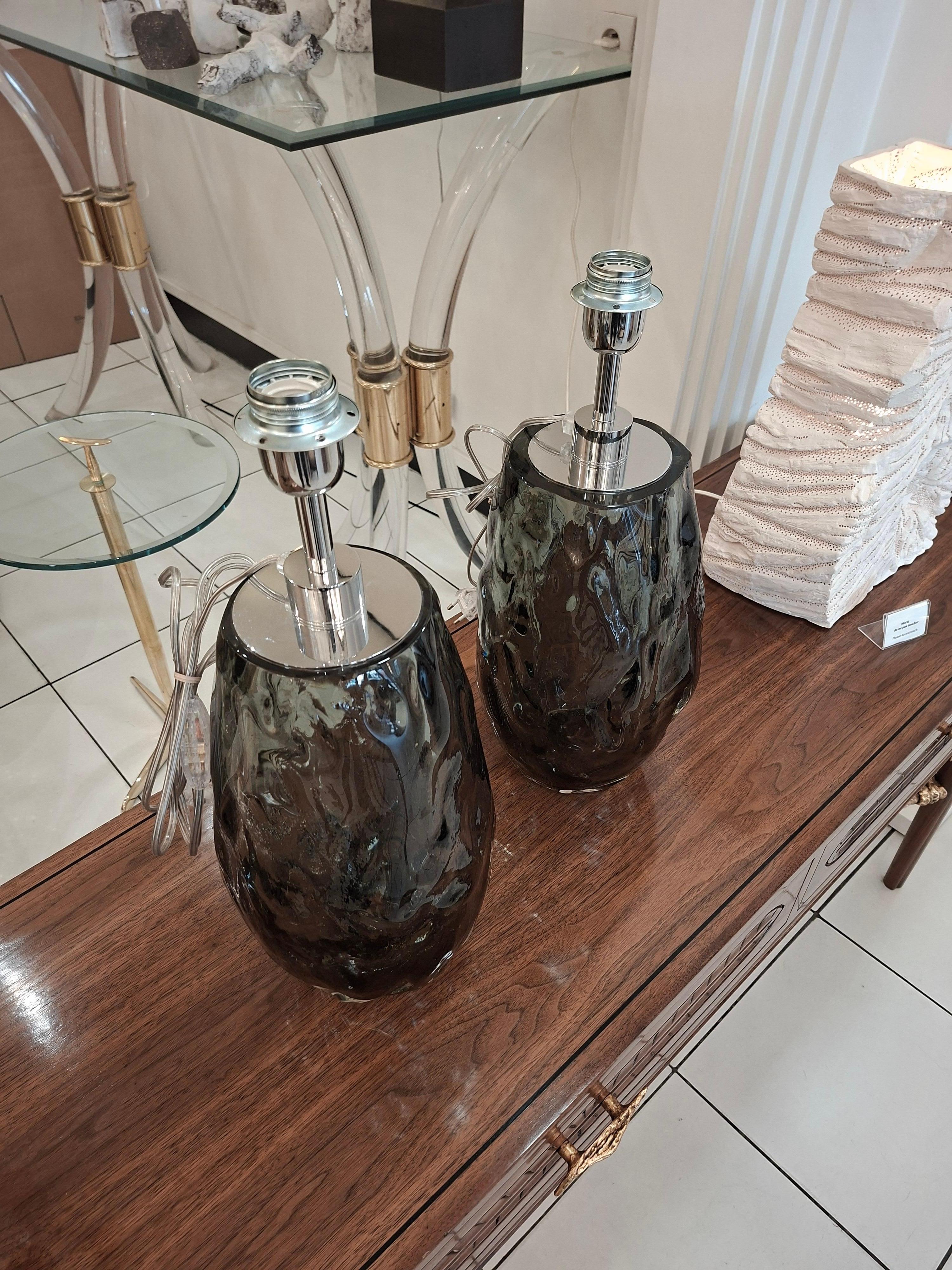 Paire de lampes de table en verre Murano gris en vente 4