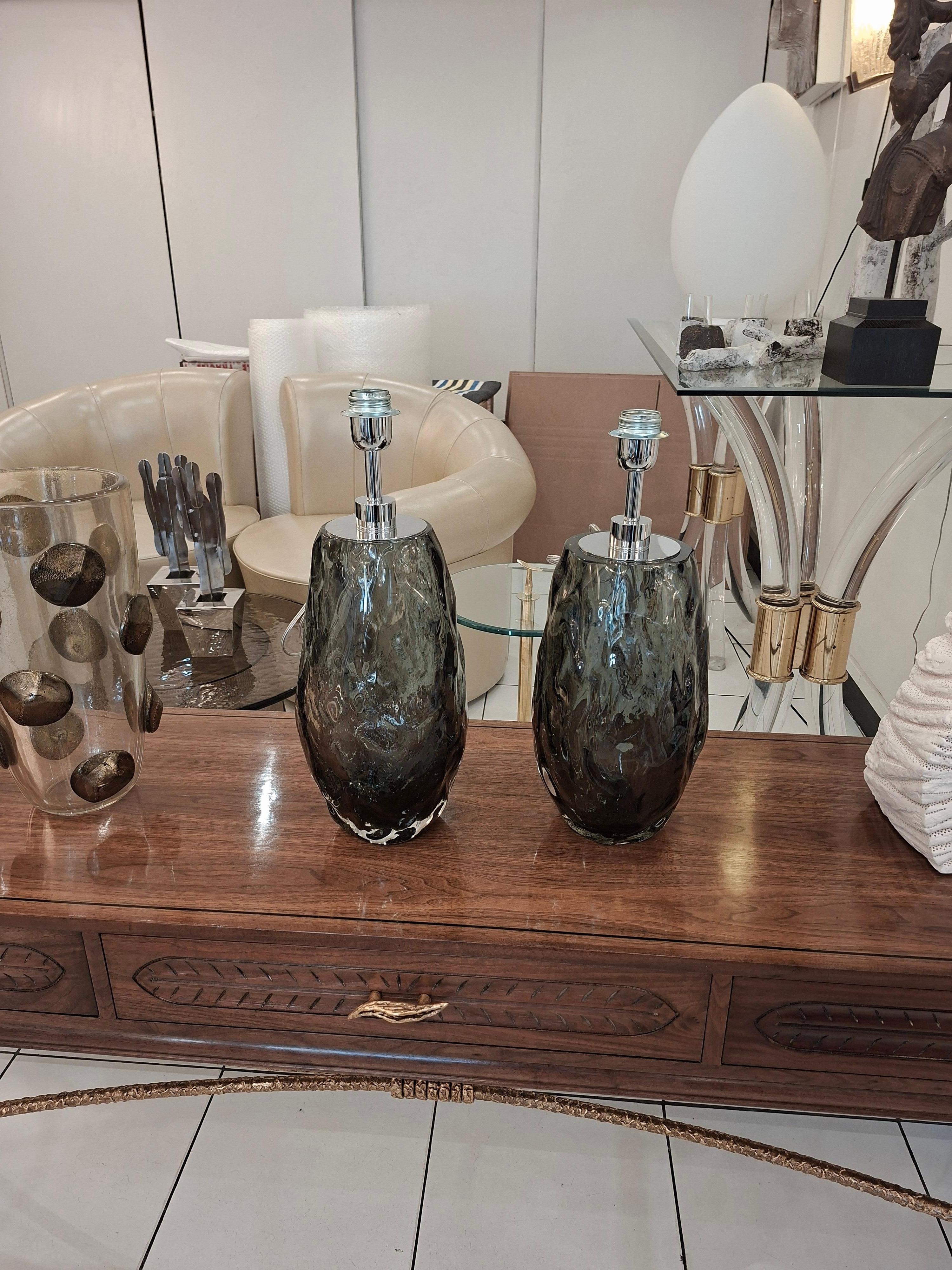 Paire de lampes de table en verre Murano gris en vente 6