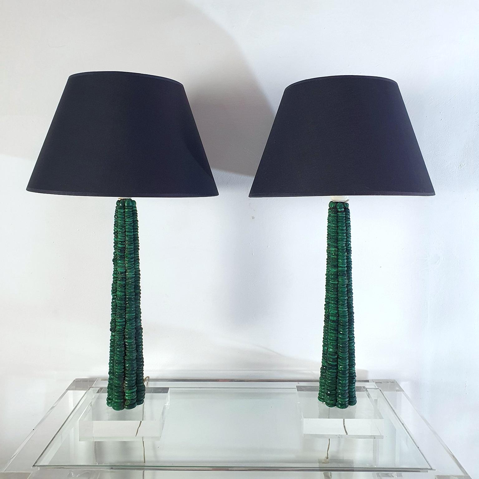 Pair of Table Lamps in Malachite and Lucite In Good Condition For Sale In Albano Laziale, Rome/Lazio