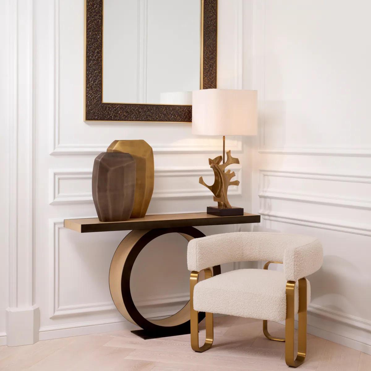 Modern Pair of Table Lamps in Patinated Brass with Black Granite Base. For Sale