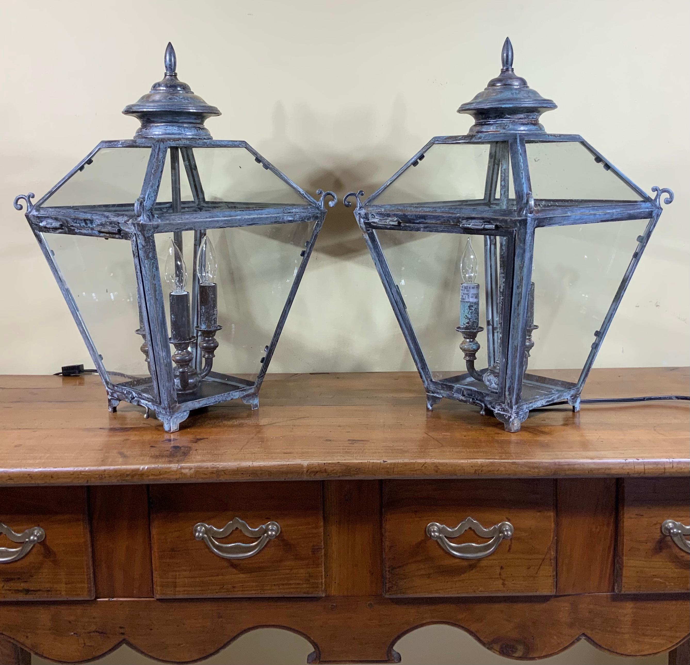 Contemporary Pair of Table Lamps Lantern