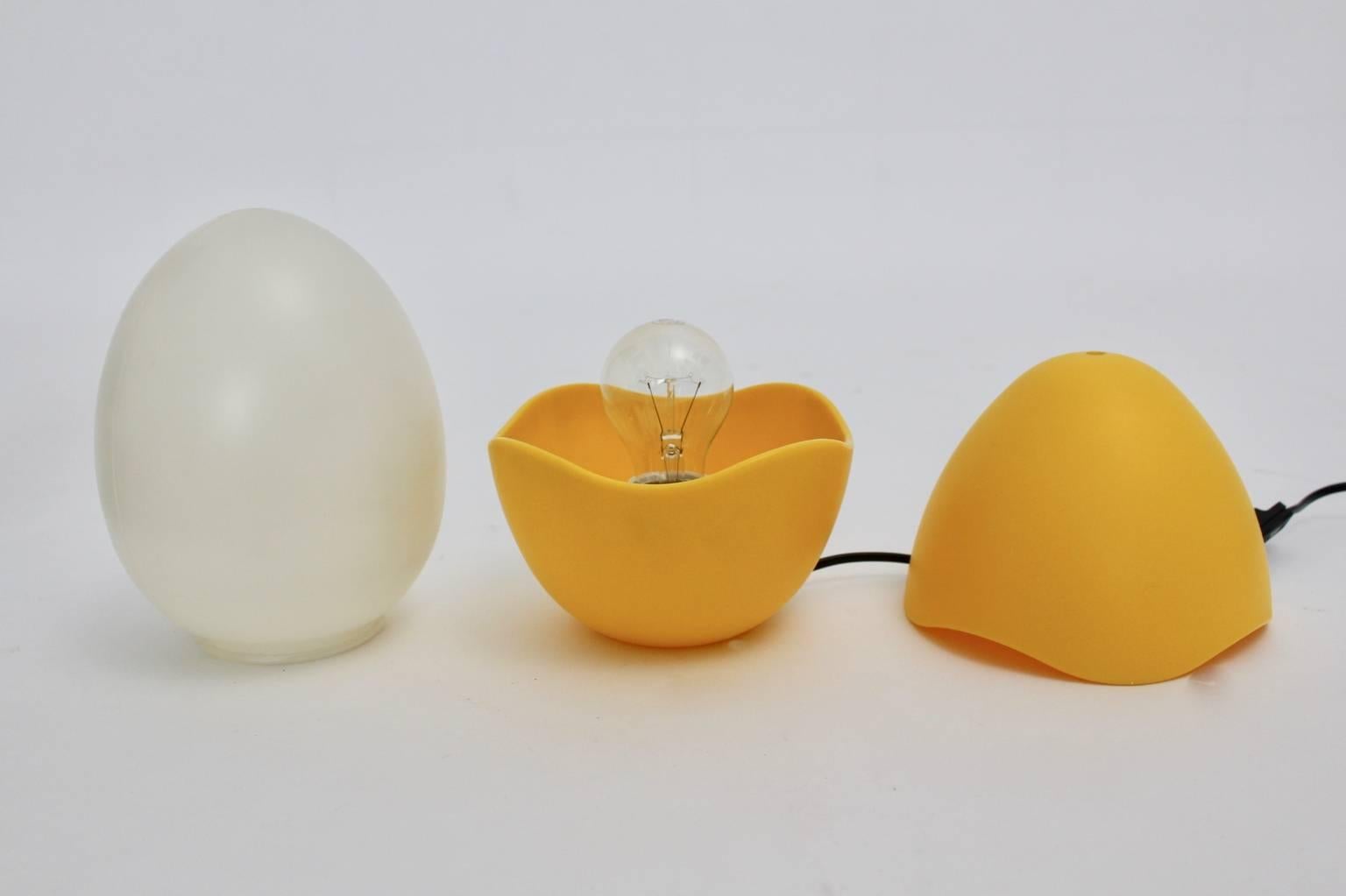 Space Age Plastic Table Lamps Madai 1970s O. Baroni and M.Patrini, 1970s Italy  For Sale 4