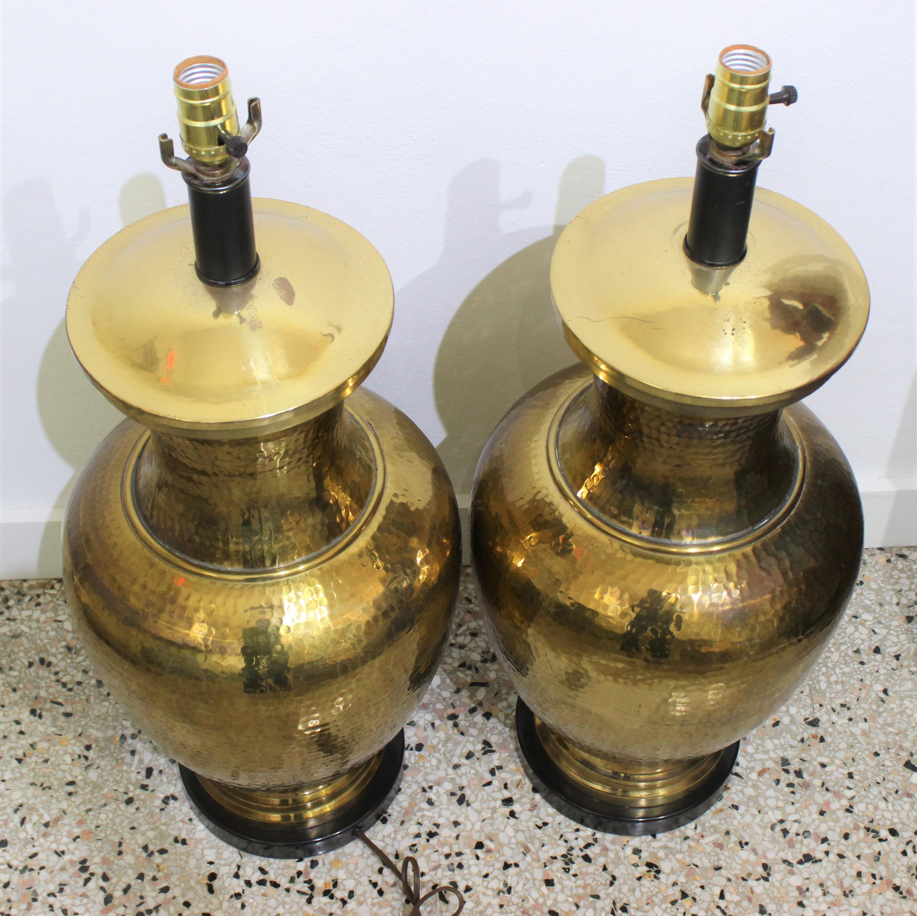 Pair of Table Lamps Made from Artisan Hammered Brass Vases For Sale 10