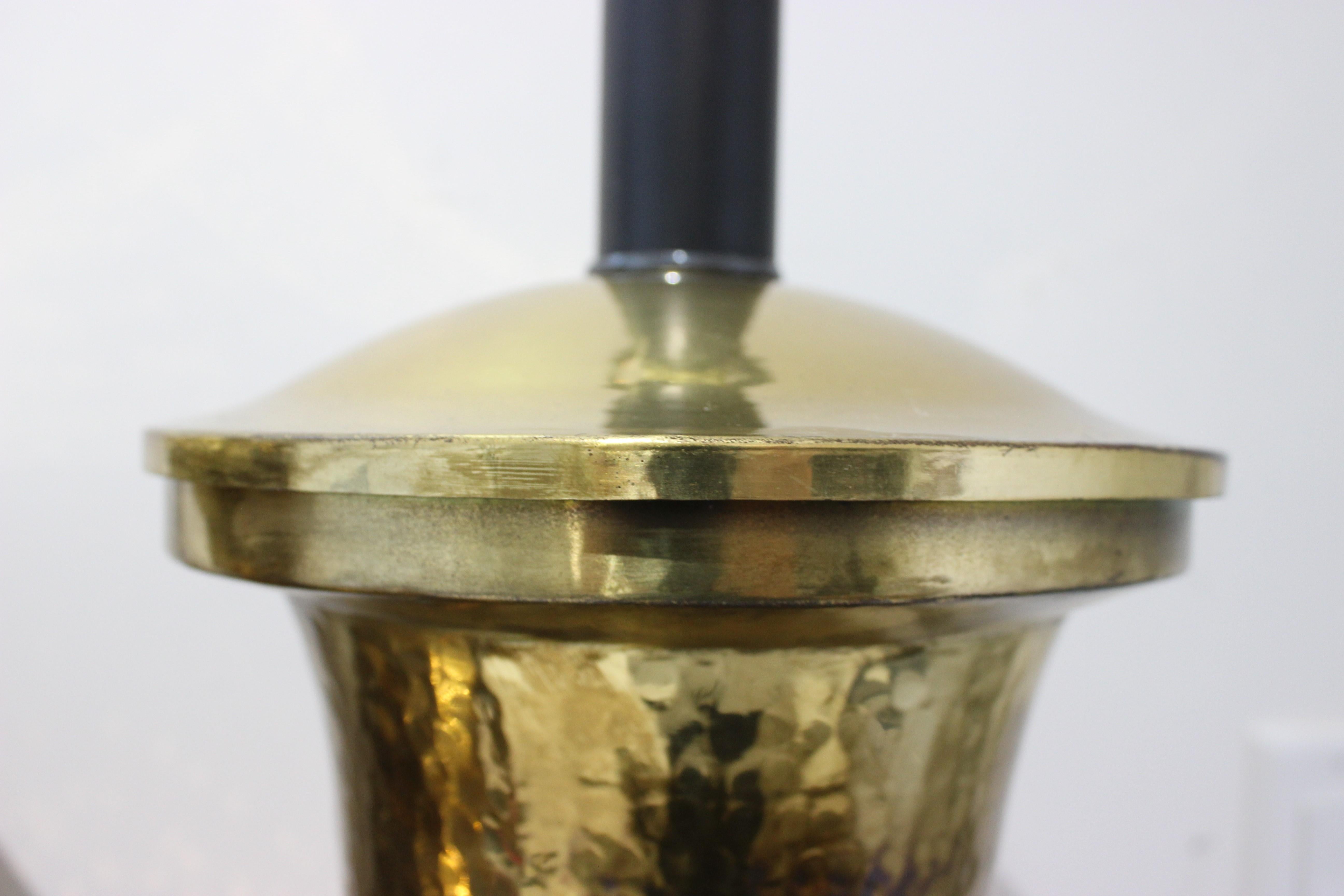 Pair of Table Lamps Made from Artisan Hammered Brass Vases For Sale 2