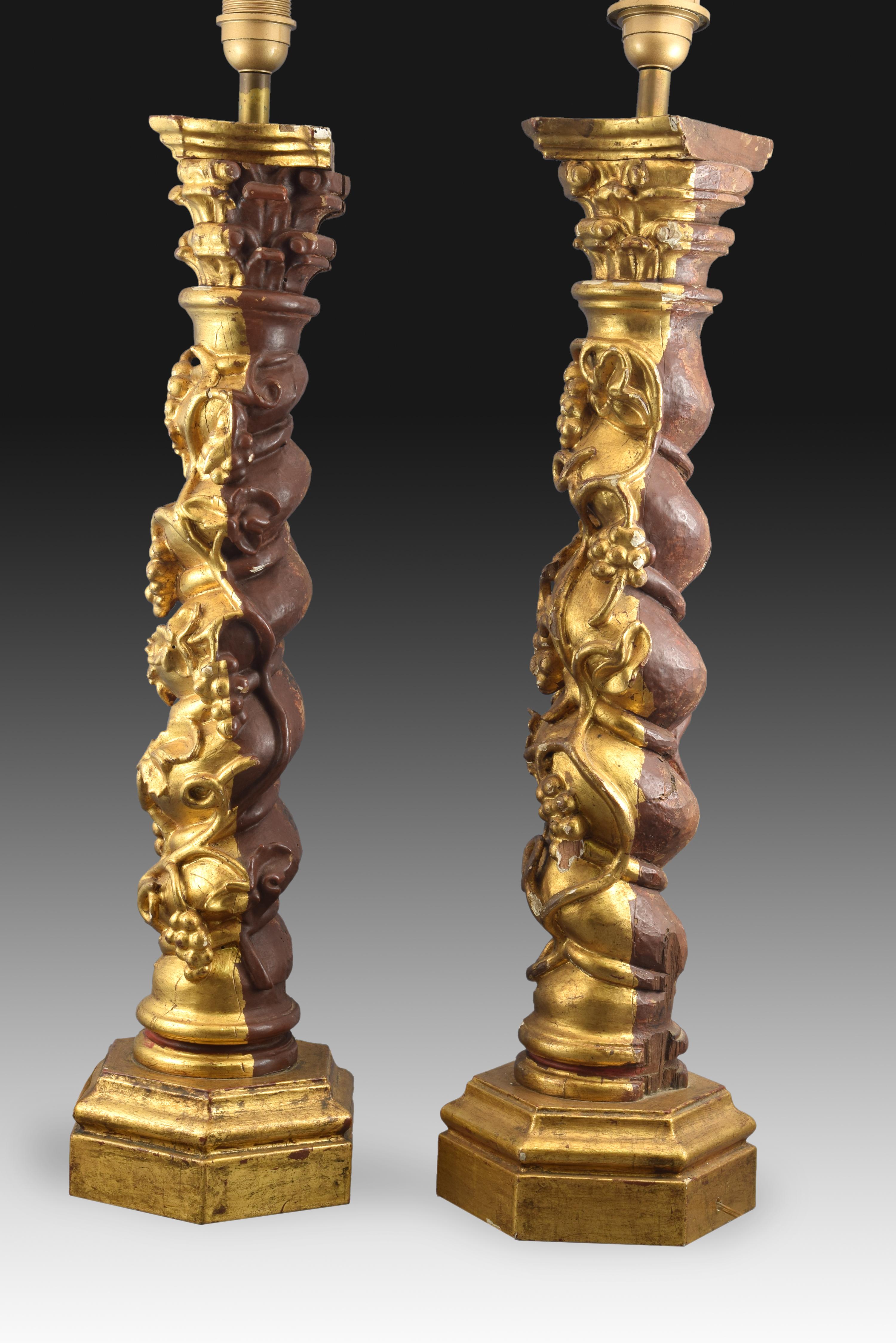 Other Pair of Table Lamps Made of Solomonic Columns, Wood and Metal, Late 17th Century