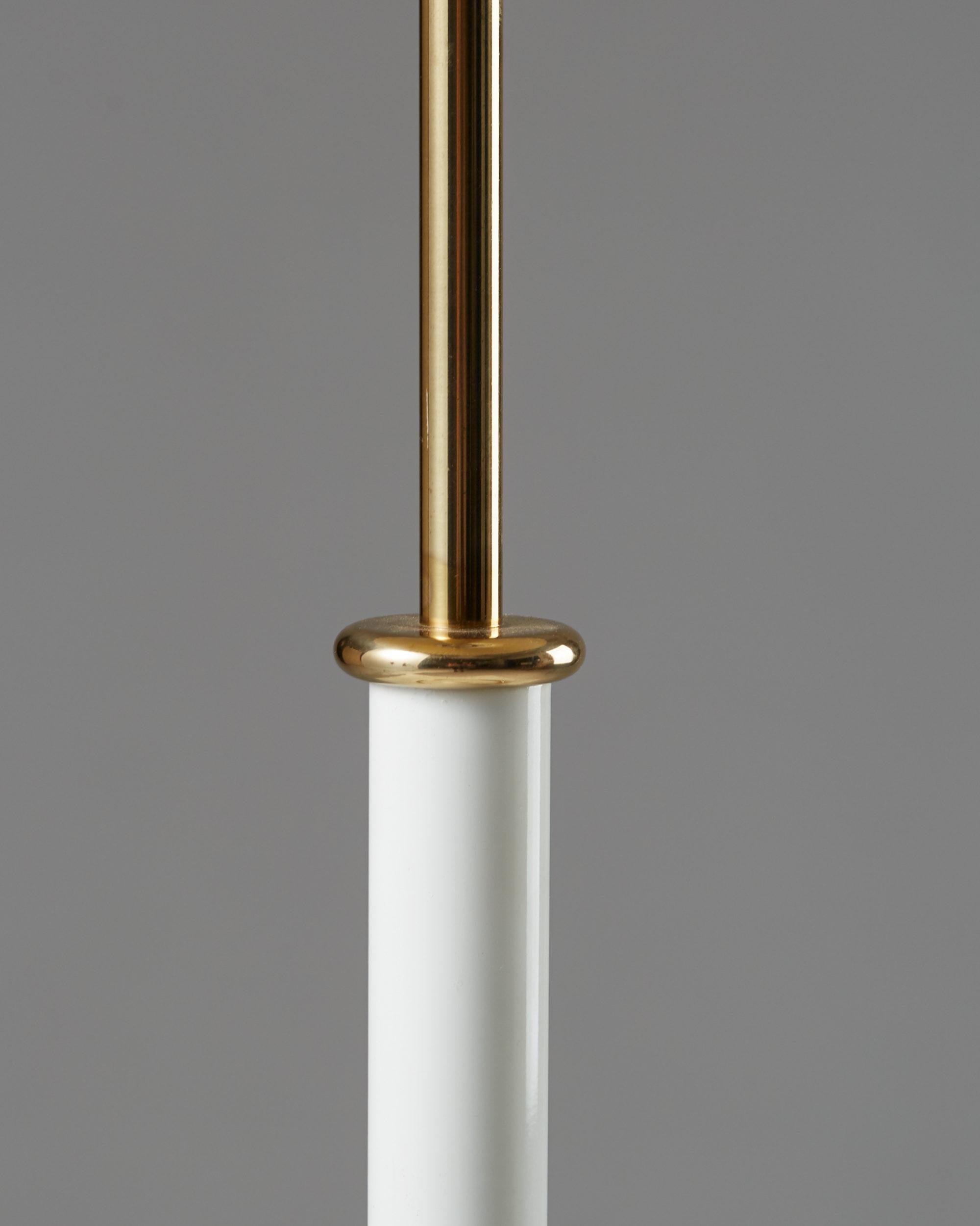 Scandinavian Modern Pair of Table Lamps Model 2466 Designed by Josef Frank for Svenskt Tenn, Sweden