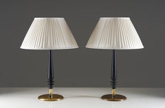 Paire de lampes de table modèle 30592 par Nordiska Kompaniet, Suède