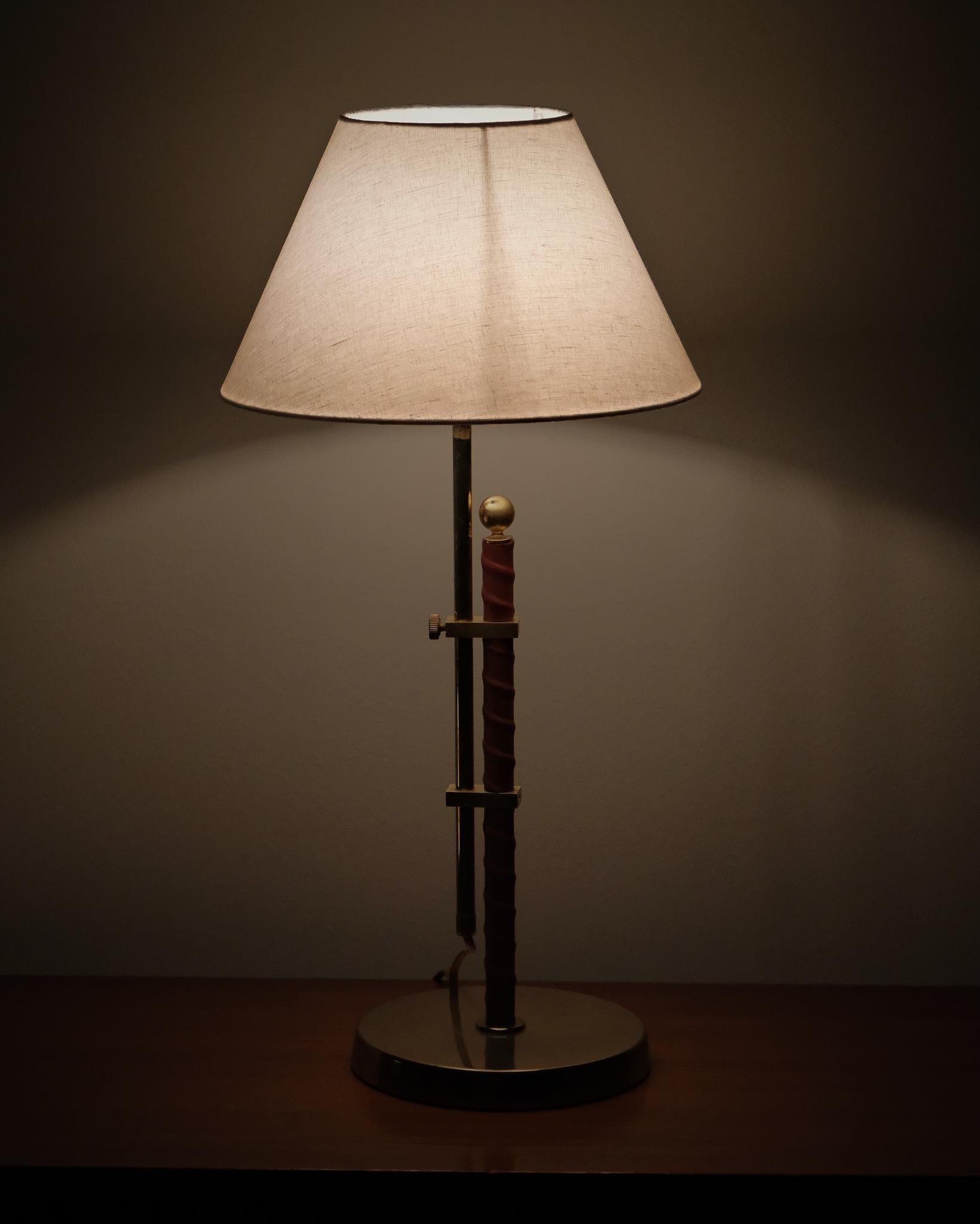 Pair of table lamps model B-131, Anonymous, Sweden, 1960s en vente 1