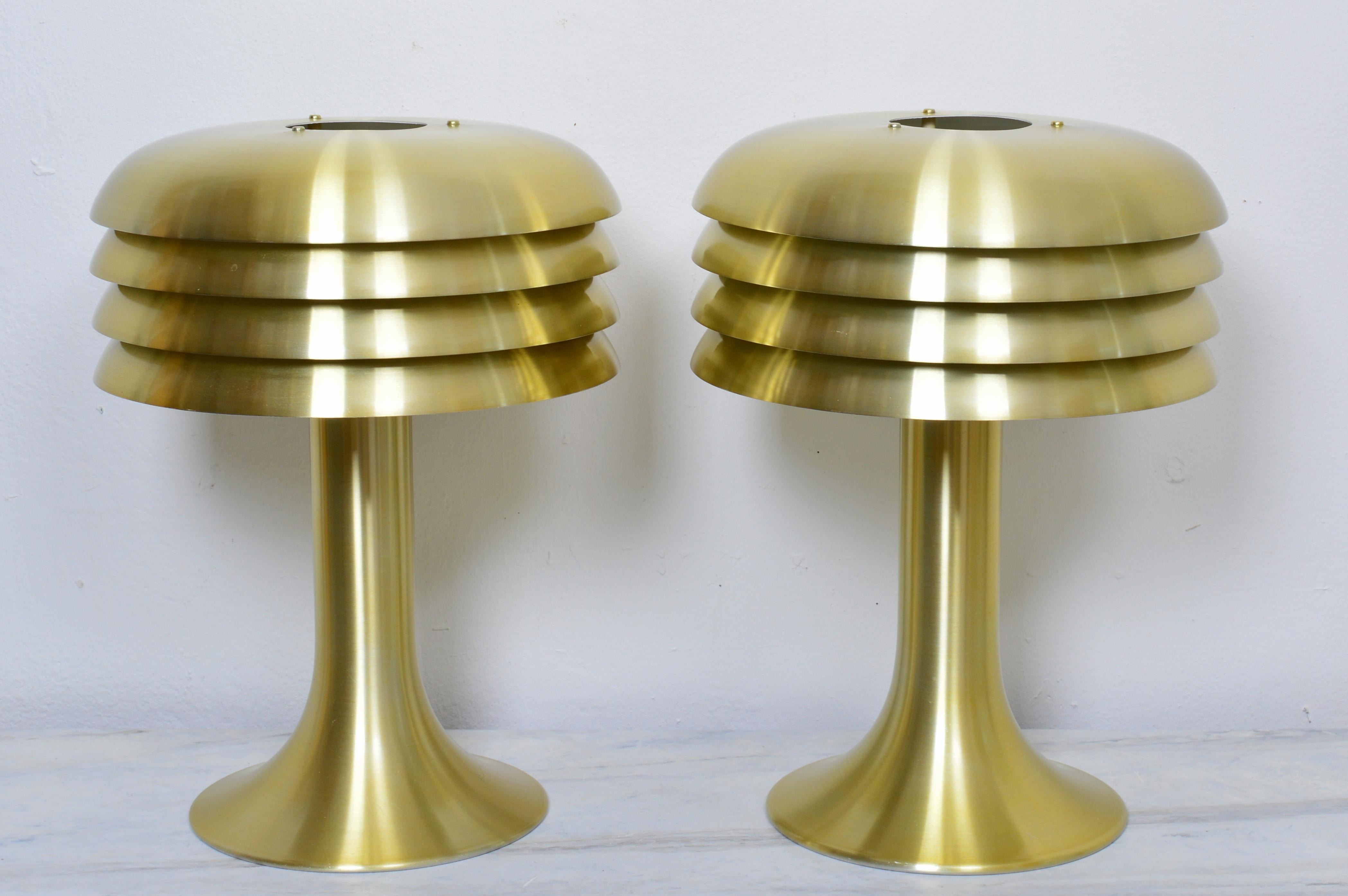 Pair of Table Lamps Model BN 26 Designed by Hans-Agne Jakobsson Sweden (Schwedisch) im Angebot