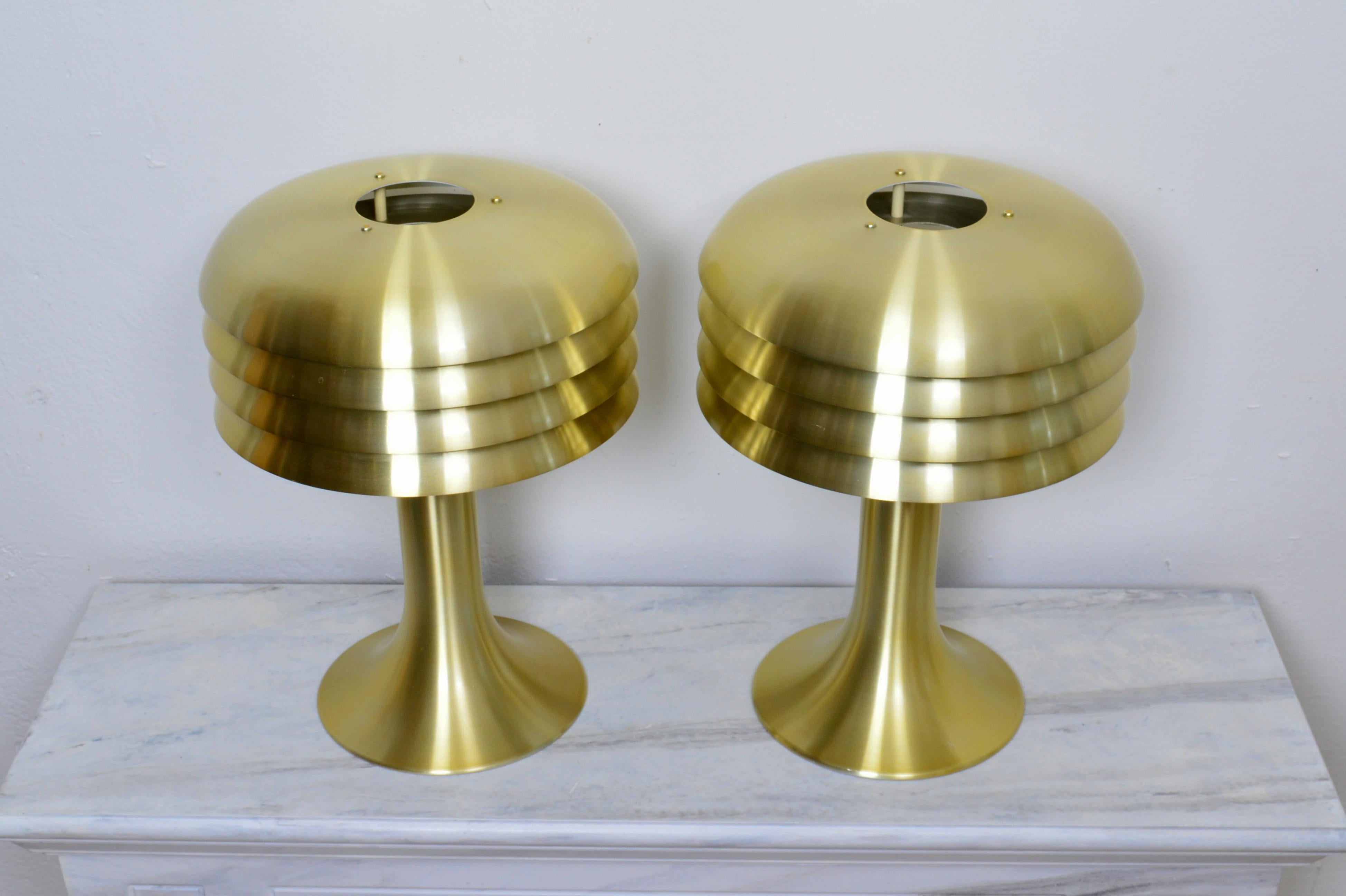 Pair of Table Lamps Model BN 26 Designed by Hans-Agne Jakobsson Sweden (Eloxiert) im Angebot