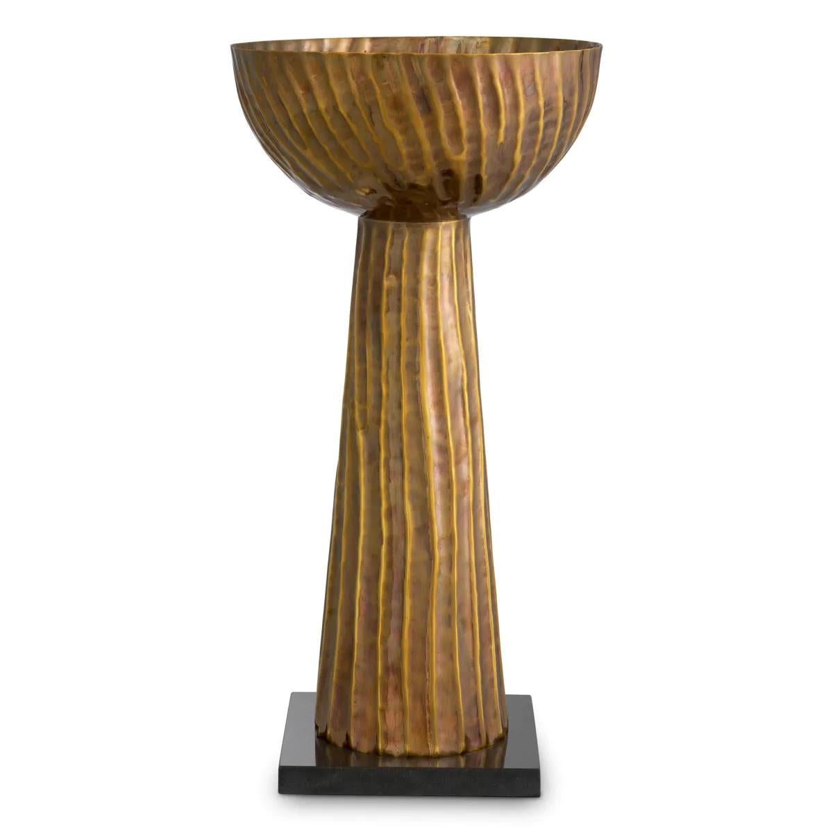 Modern Pair of Table Lamps, Patinated Brass, Black Granite Base. For Sale
