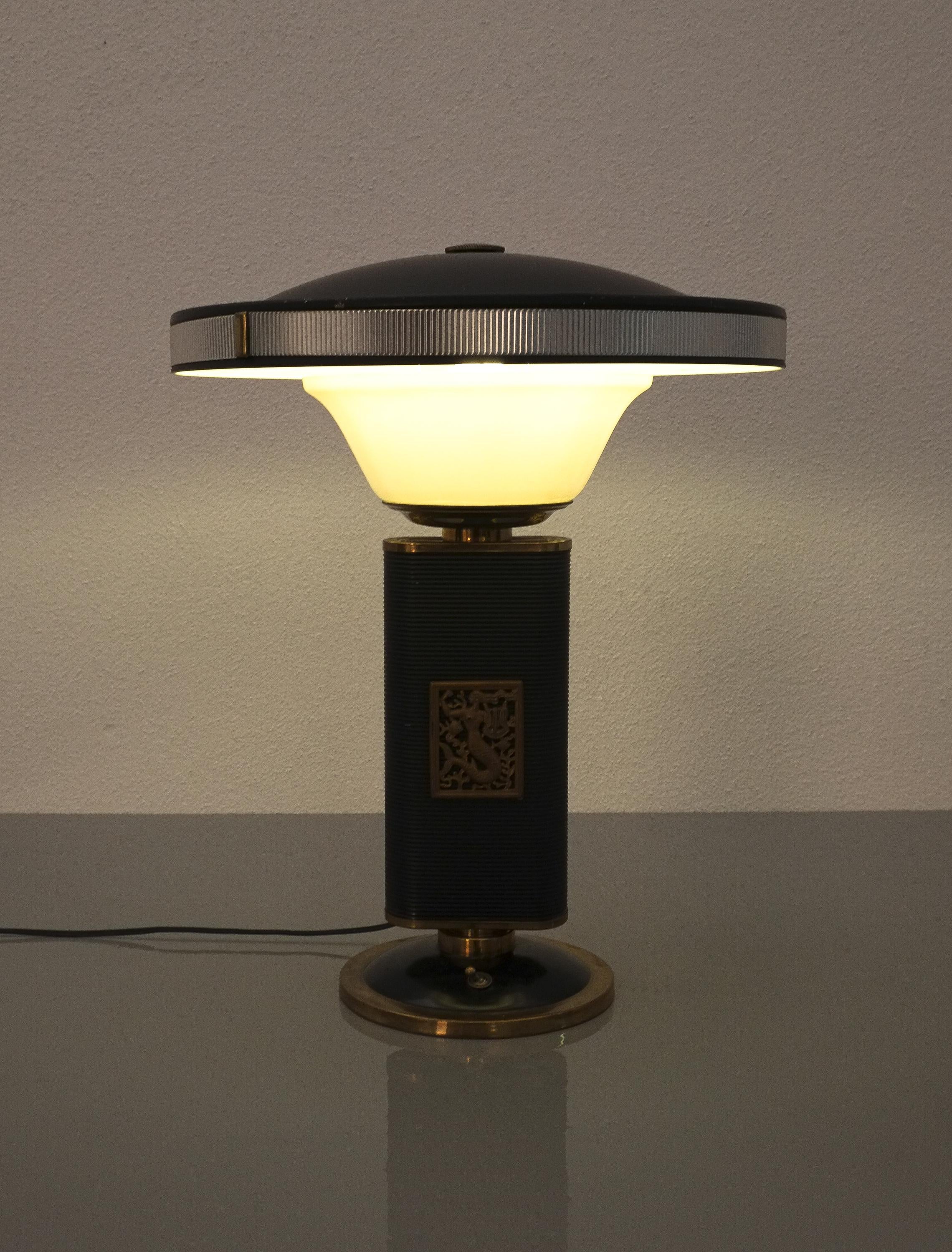 Mid-Century Modern Pair of Table Lamps 'Sirène' by Eileen Gray for Jumo, Midcentury