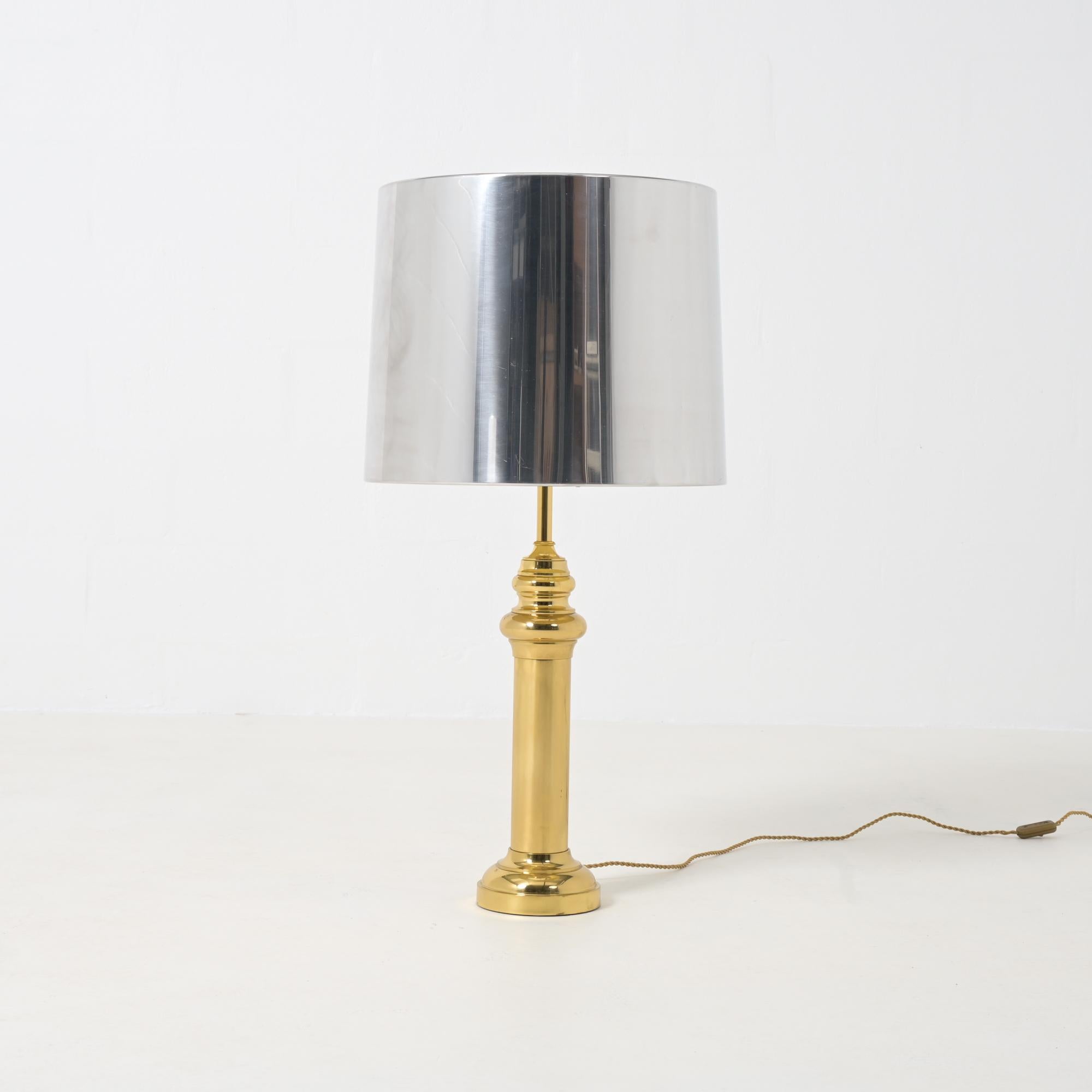 Aluminium Paire de lampes de table style Maison Charles en vente