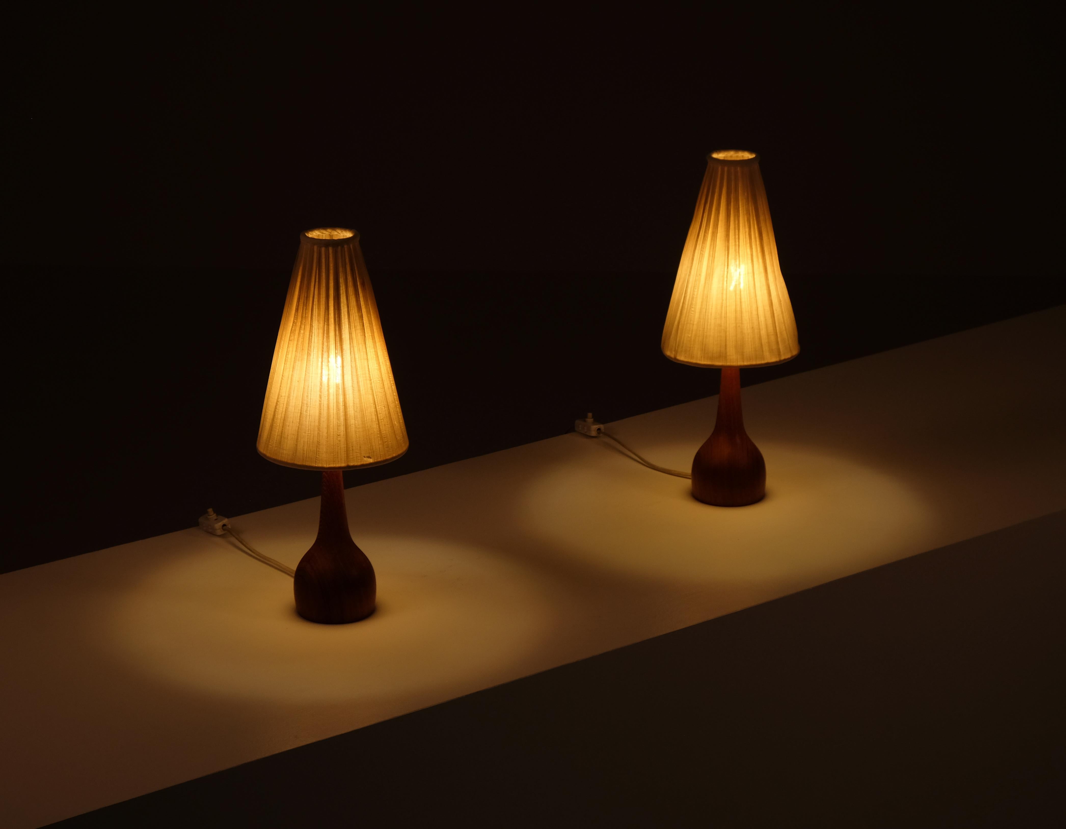 Milieu du XXe siècle Paire de lampes de bureau, Suède, années 1960 en vente