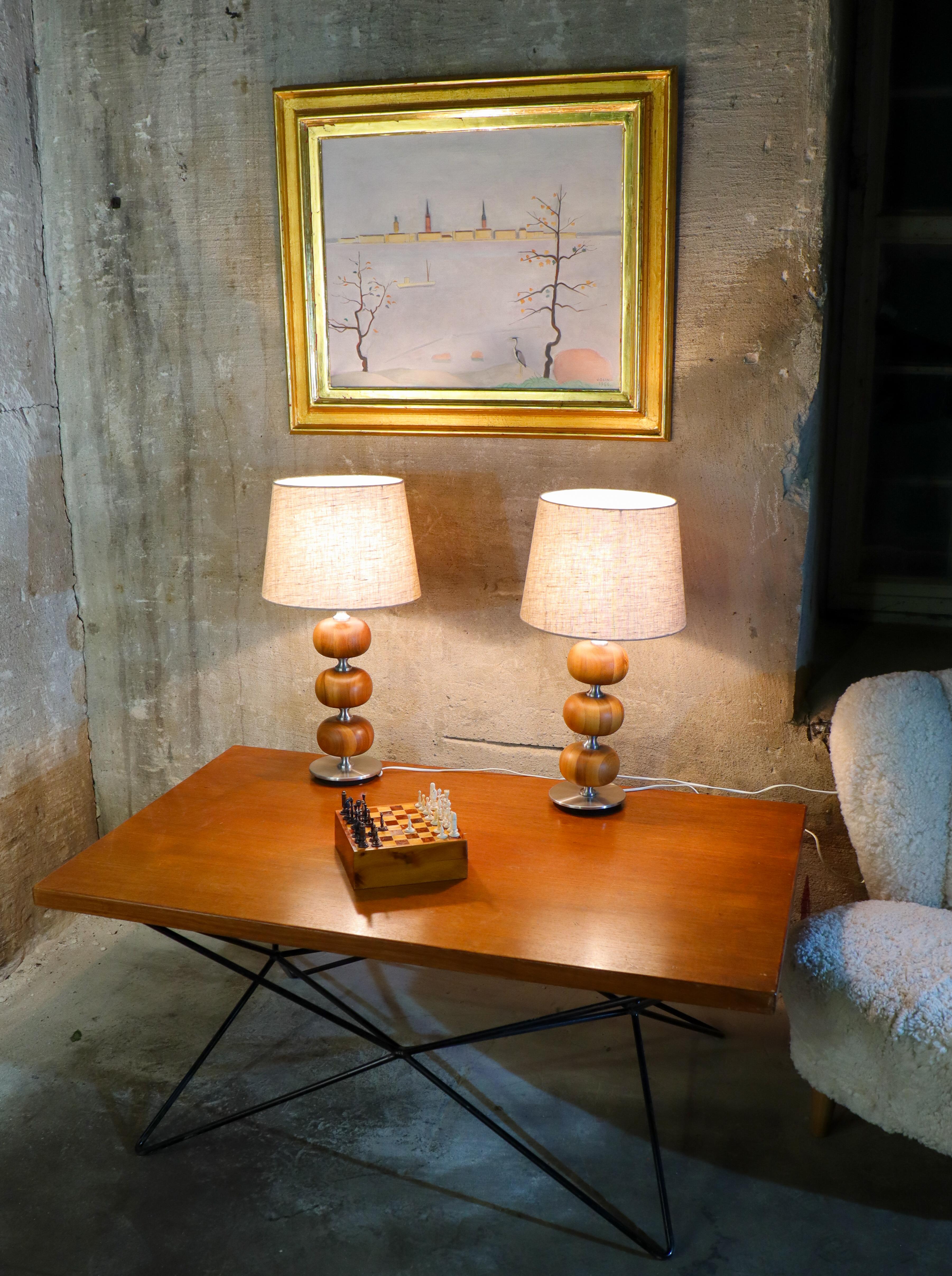 Pareja de Lámparas de Mesa, Nogal- Tranås Stilarmatur Años 60 - Henrik Blomqvist en venta 3