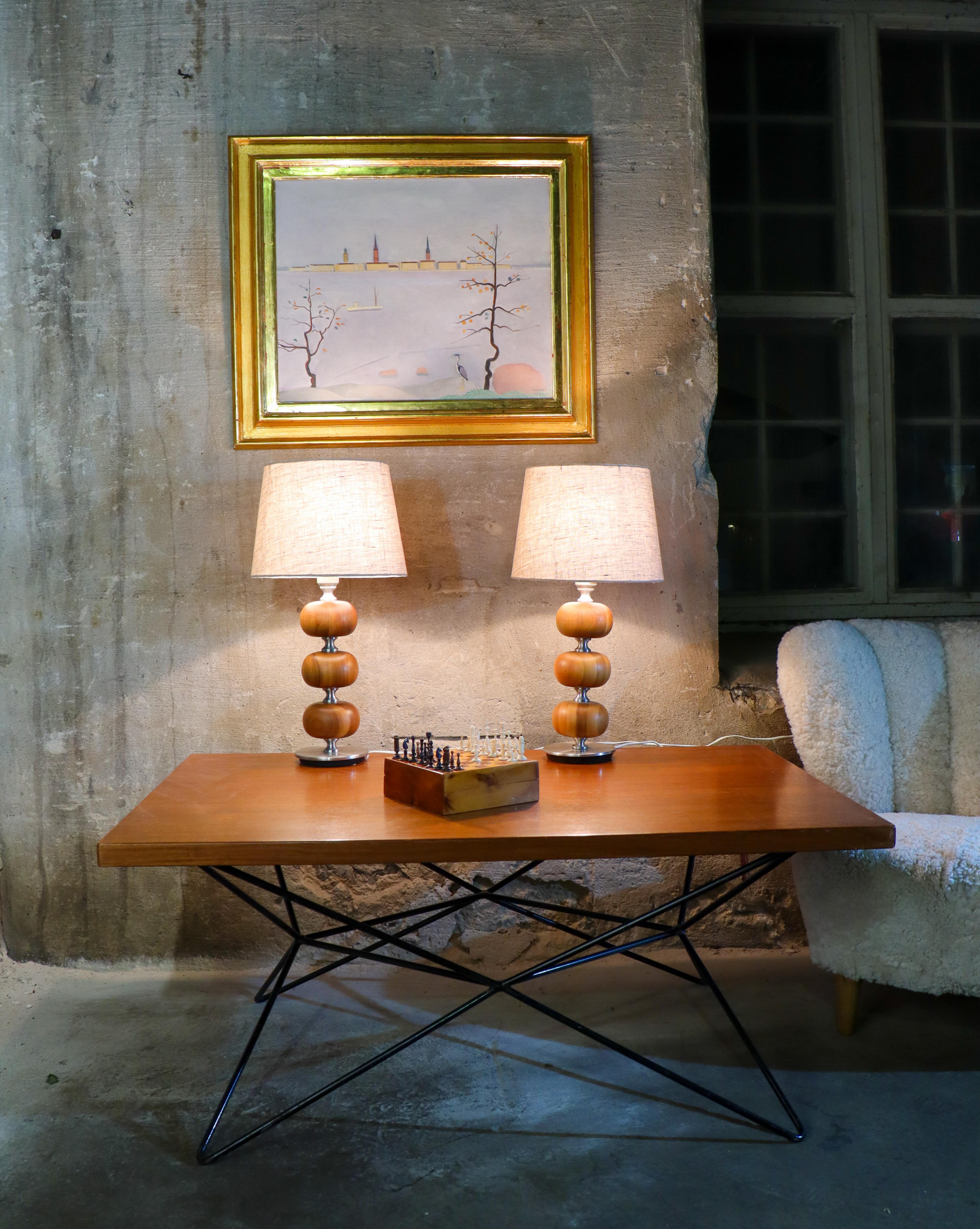 Pareja de Lámparas de Mesa, Nogal- Tranås Stilarmatur Años 60 - Henrik Blomqvist en venta 2