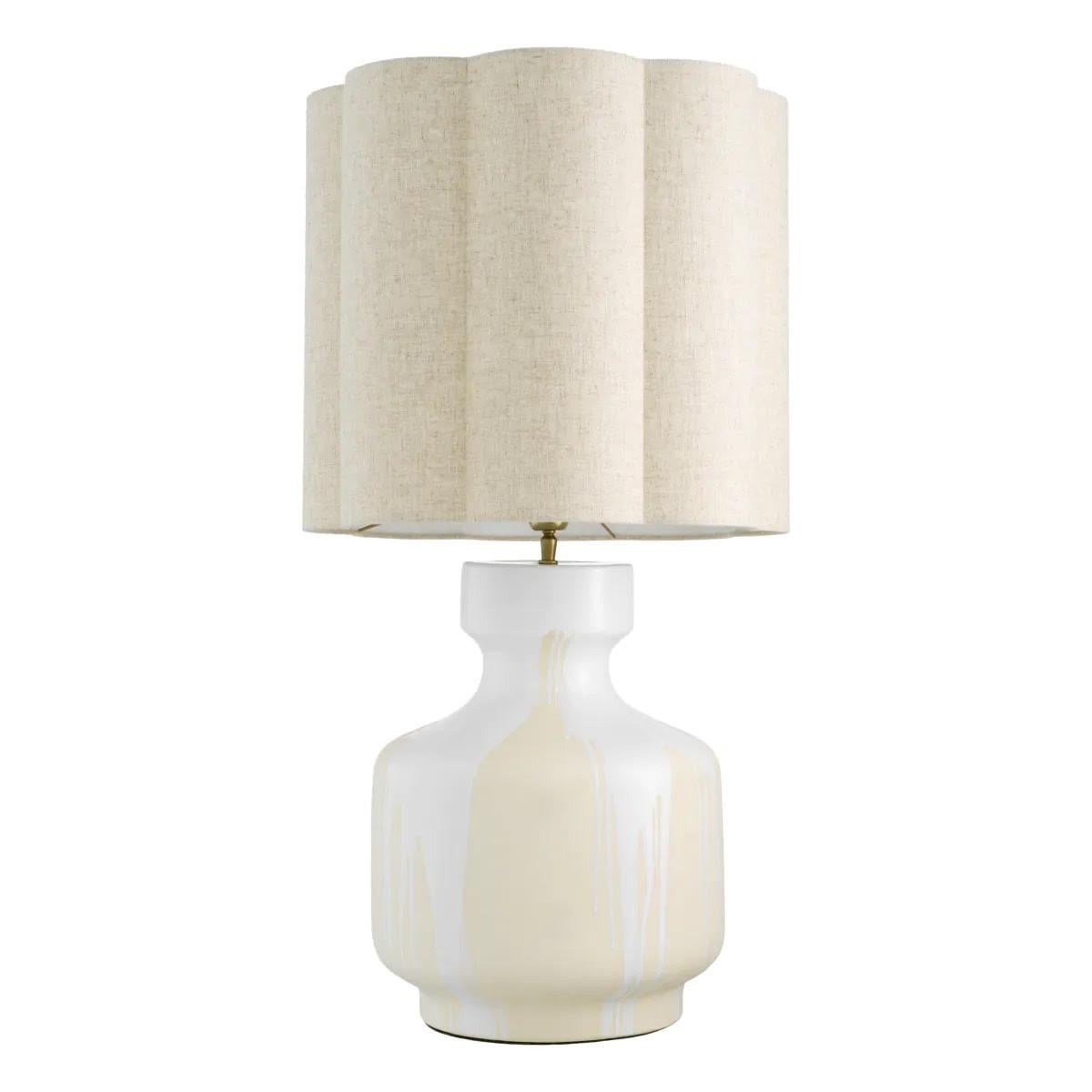 Pair of Table Lamps, White Drop Effect, Vintage Brass Finish. Francés en venta