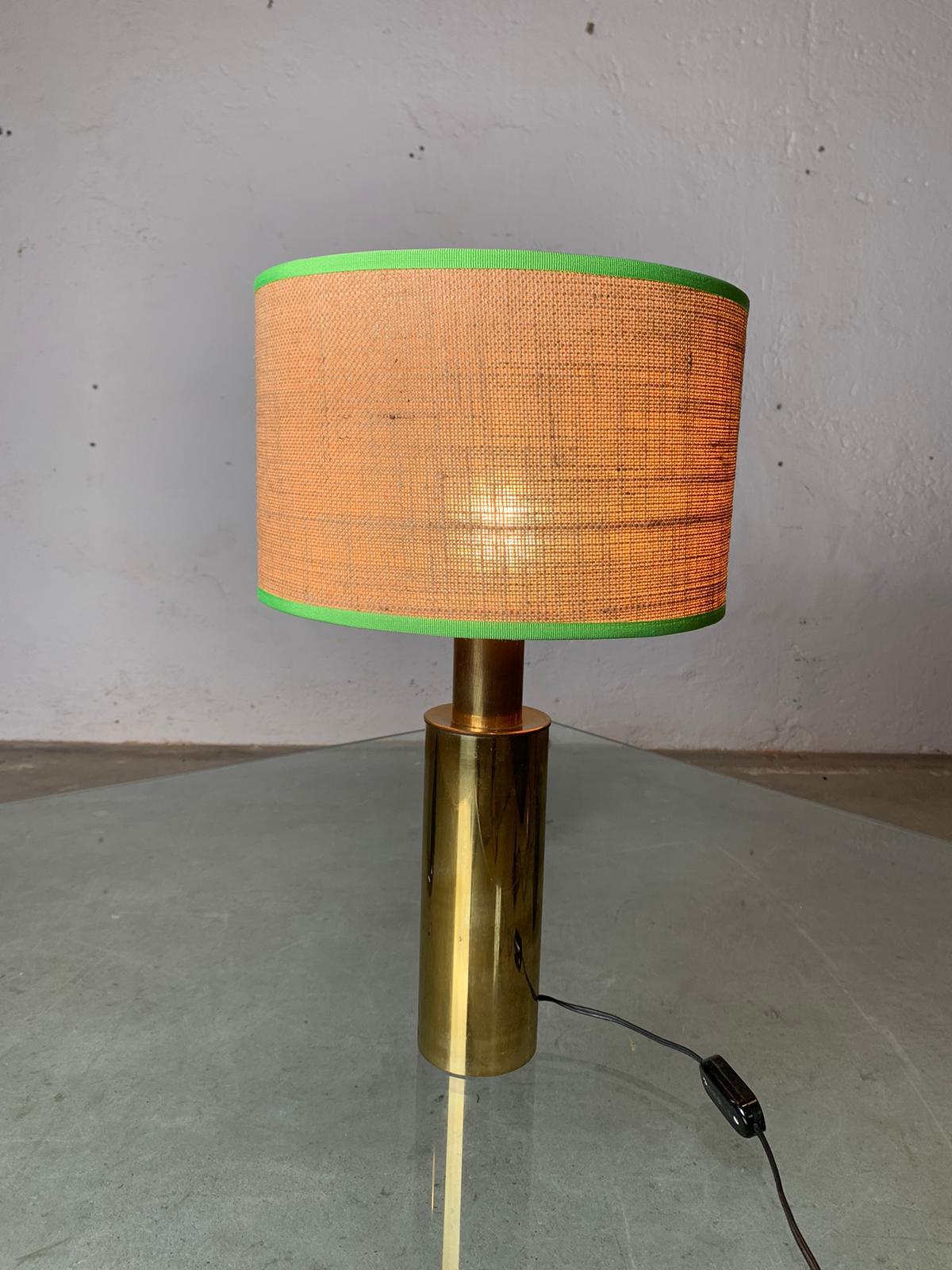 Pair of table lamps with brass structure and straw lampshades, 1970, Italy in vendita 5