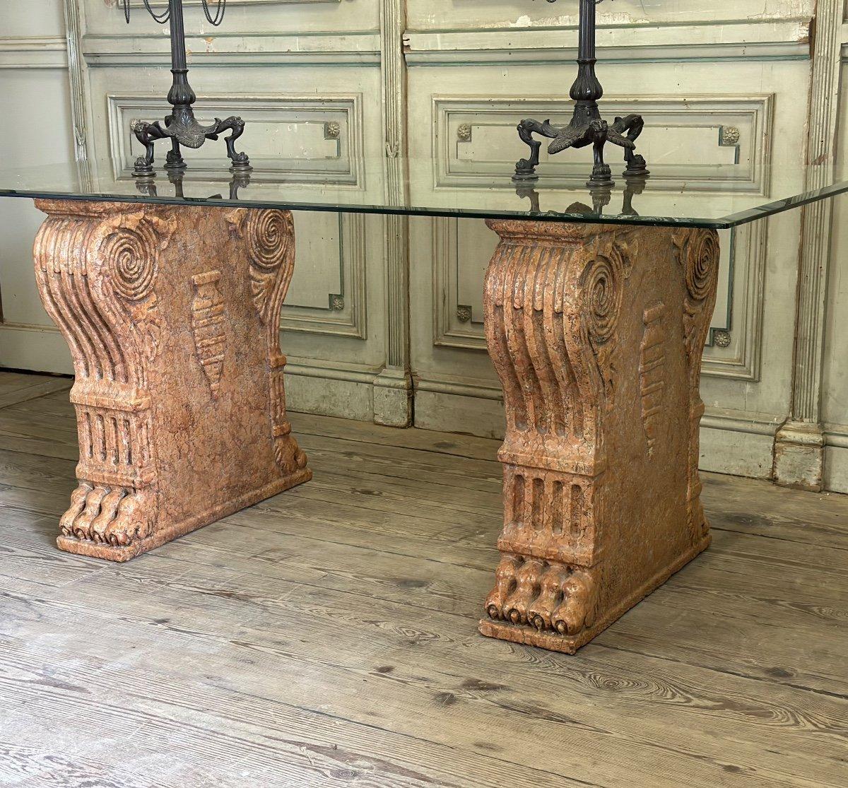19th Century Pair Of Table Pedestals In Red Marble From Verona, Italy, XIXth Century For Sale