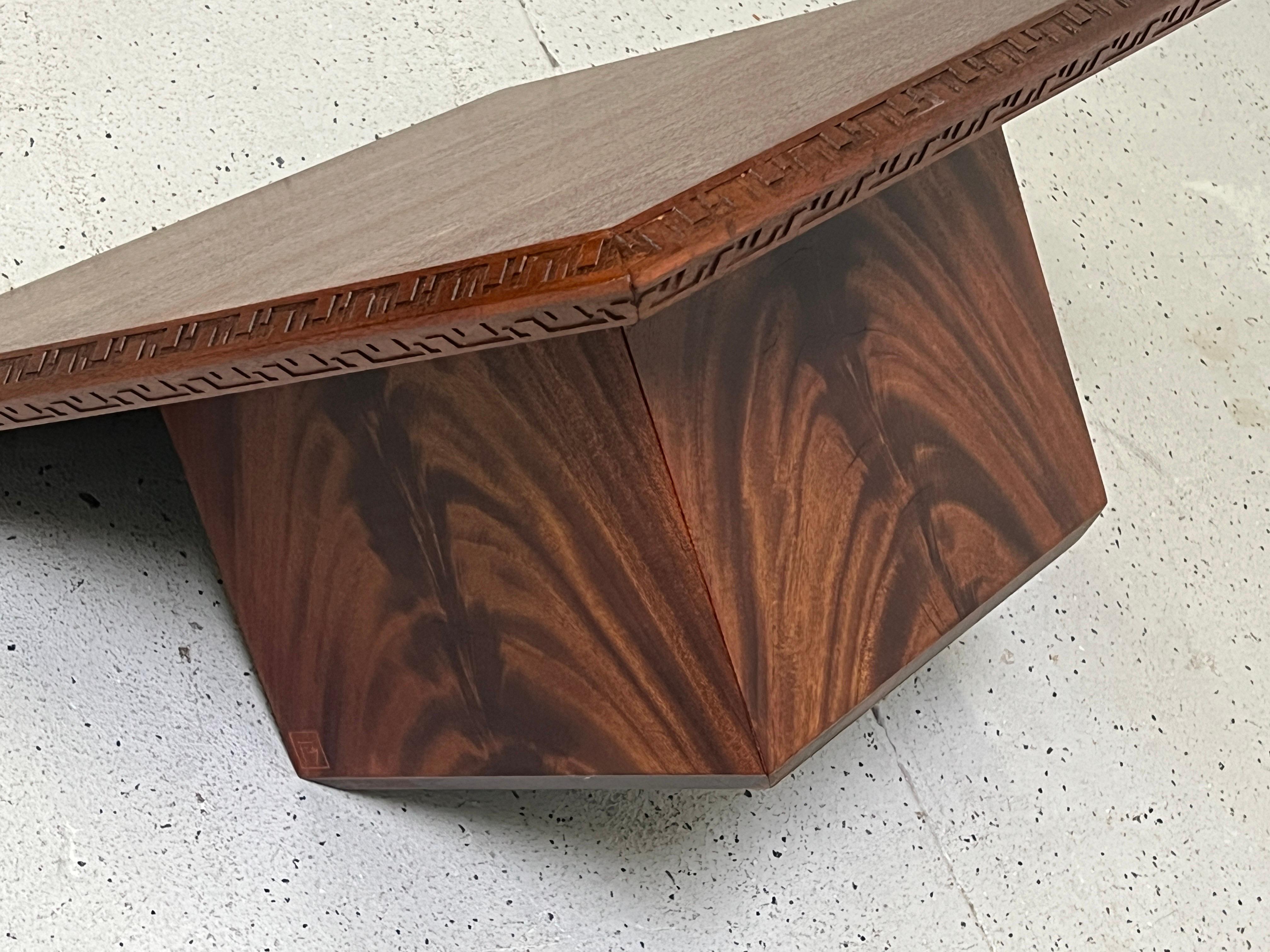 Ein Paar Tische von Frank Lloyd Wright für Henredon im Angebot 9