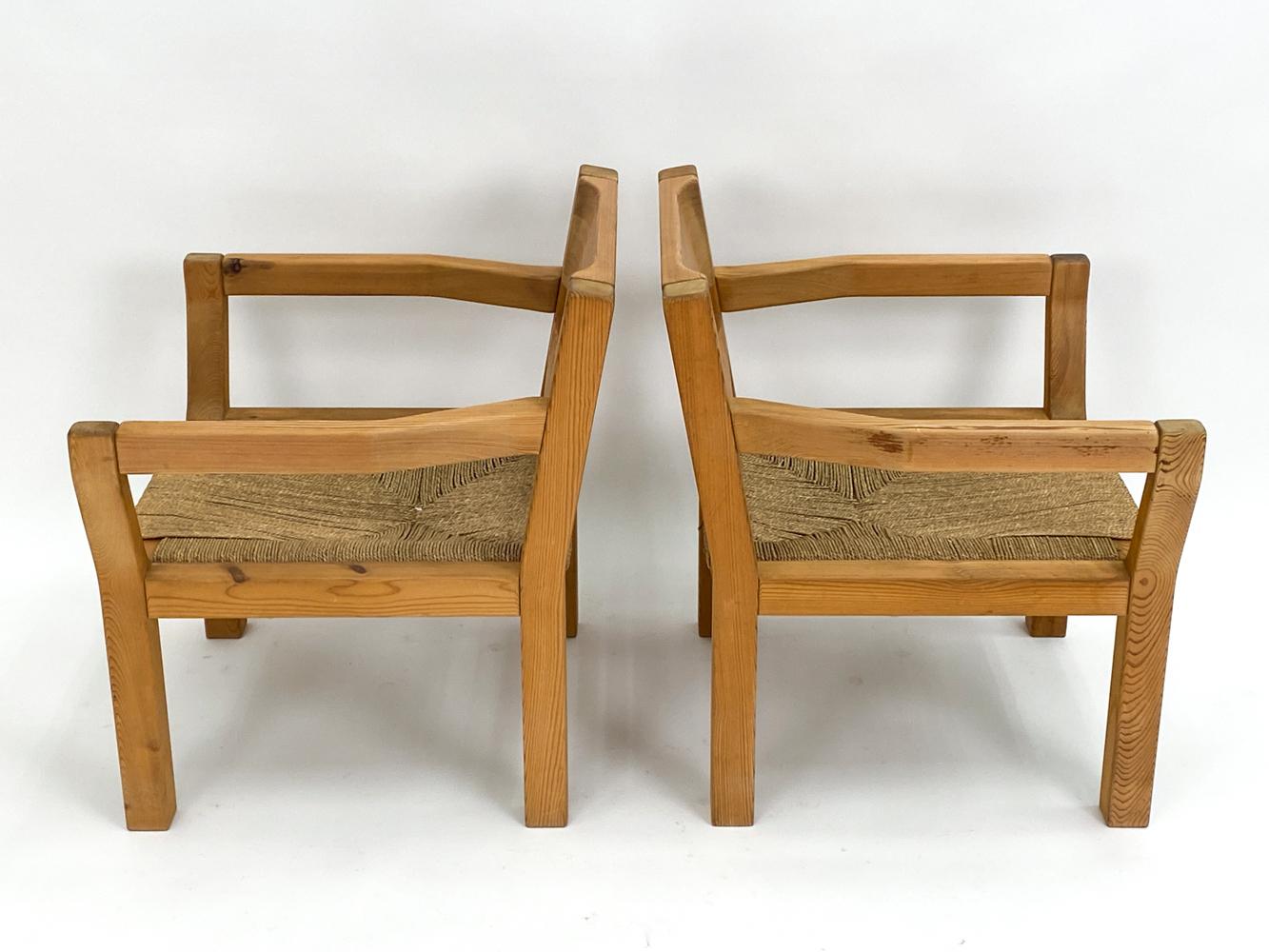 Pair of Tage Poulsen Pine & Rush Seat Lounge Chairs, c. 1970's For Sale 4