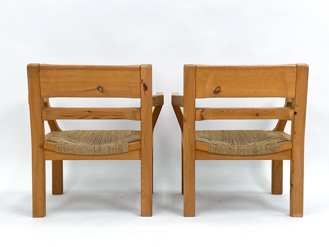 Paire de chaises longues Tage Poulsen en pin et jonc, vers 1970 en vente 2