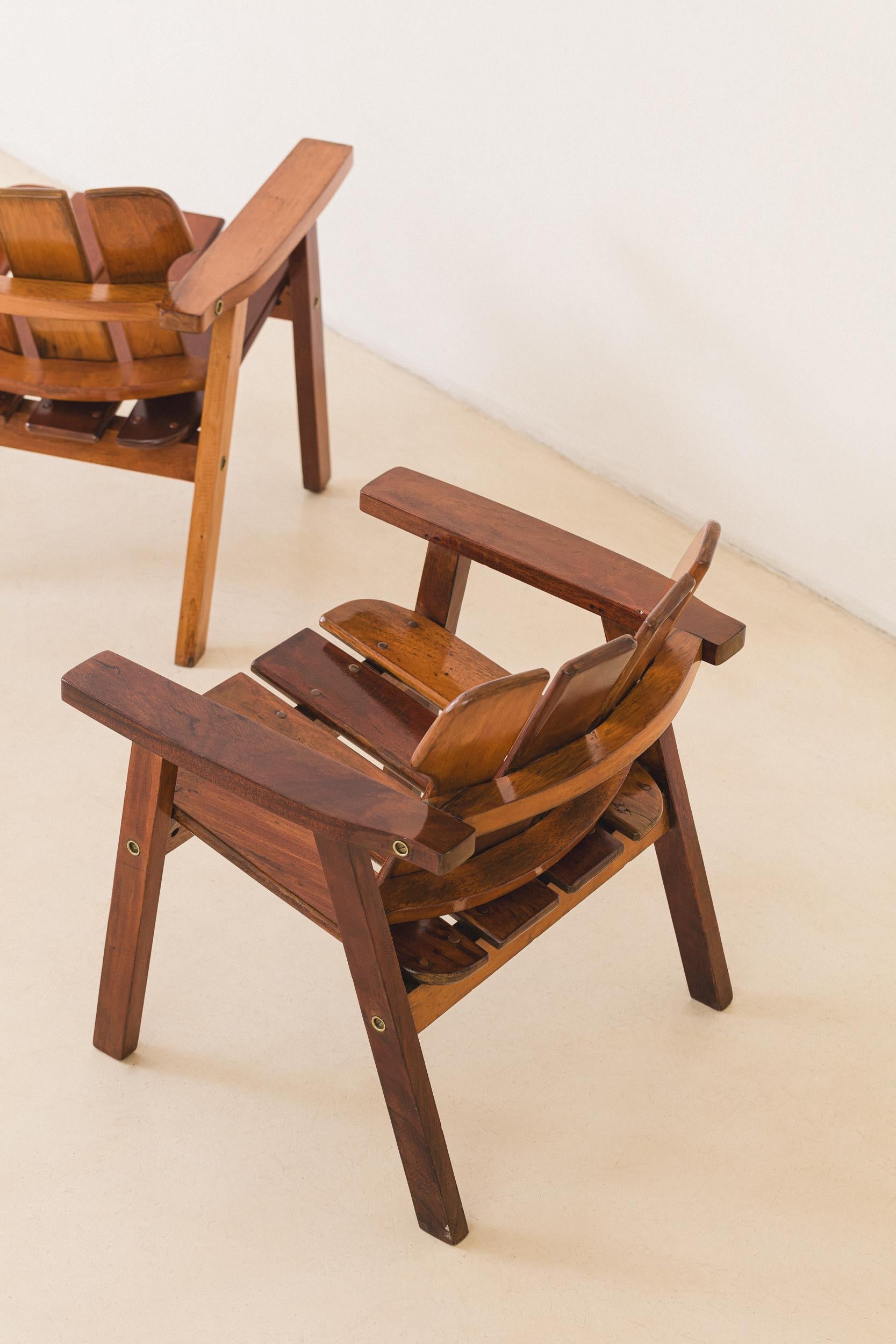 Pair of Taja Armchairs by Sergio Rodrigues, Brazilian Midcentury Design, 1970s For Sale 1