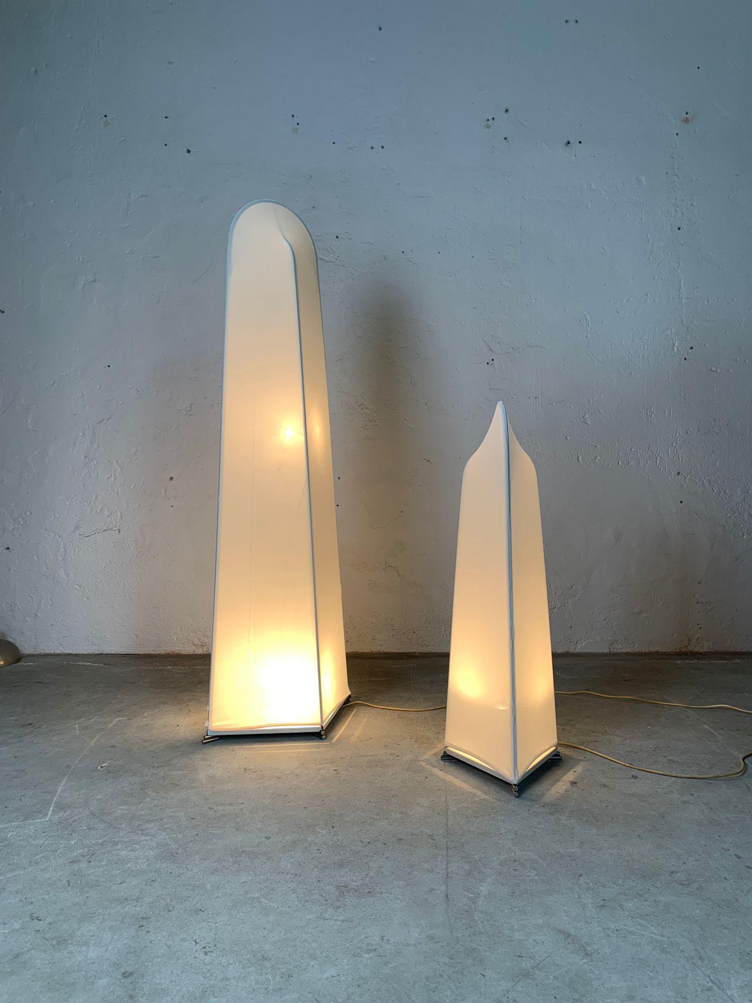 Pair of Takahama Kazuhide lamps, Sirrah production, Italy, 1960s (Moderne der Mitte des Jahrhunderts) im Angebot