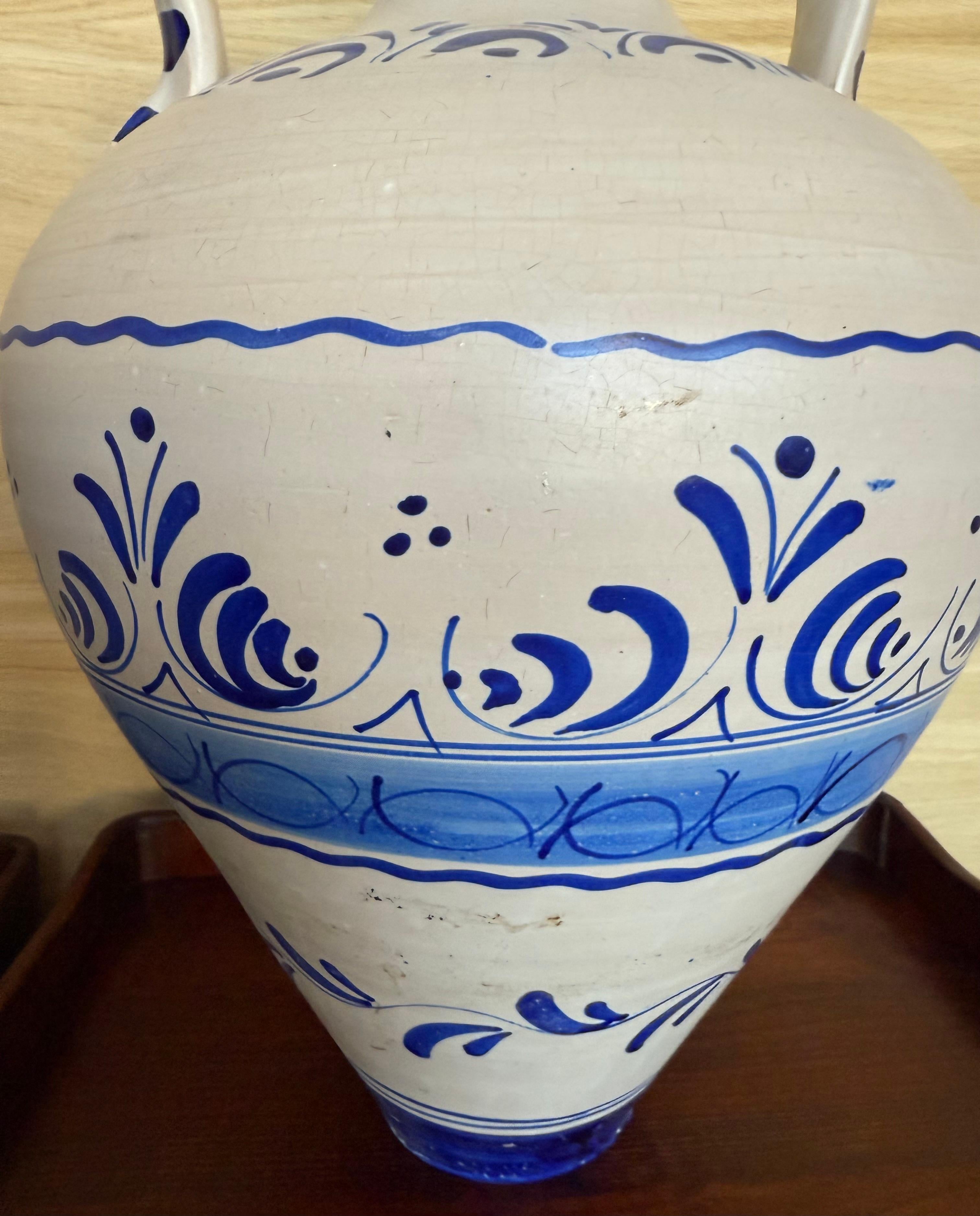 Paar Talavera Dekorative Vase aus Keramik, Blau & Weiß im Angebot 8