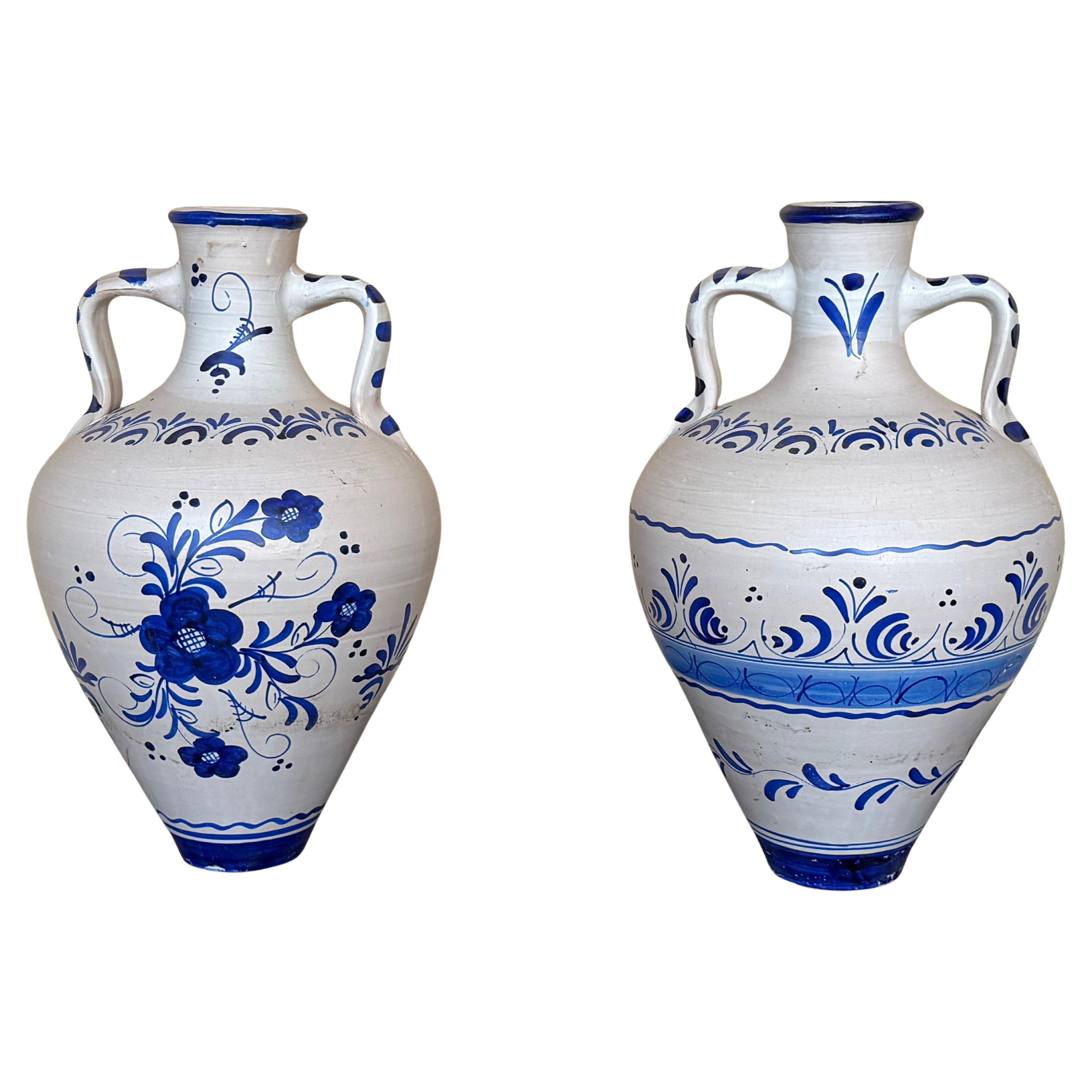 Pair of Talavera Decorative Vase made of Ceramic, Blue 
White