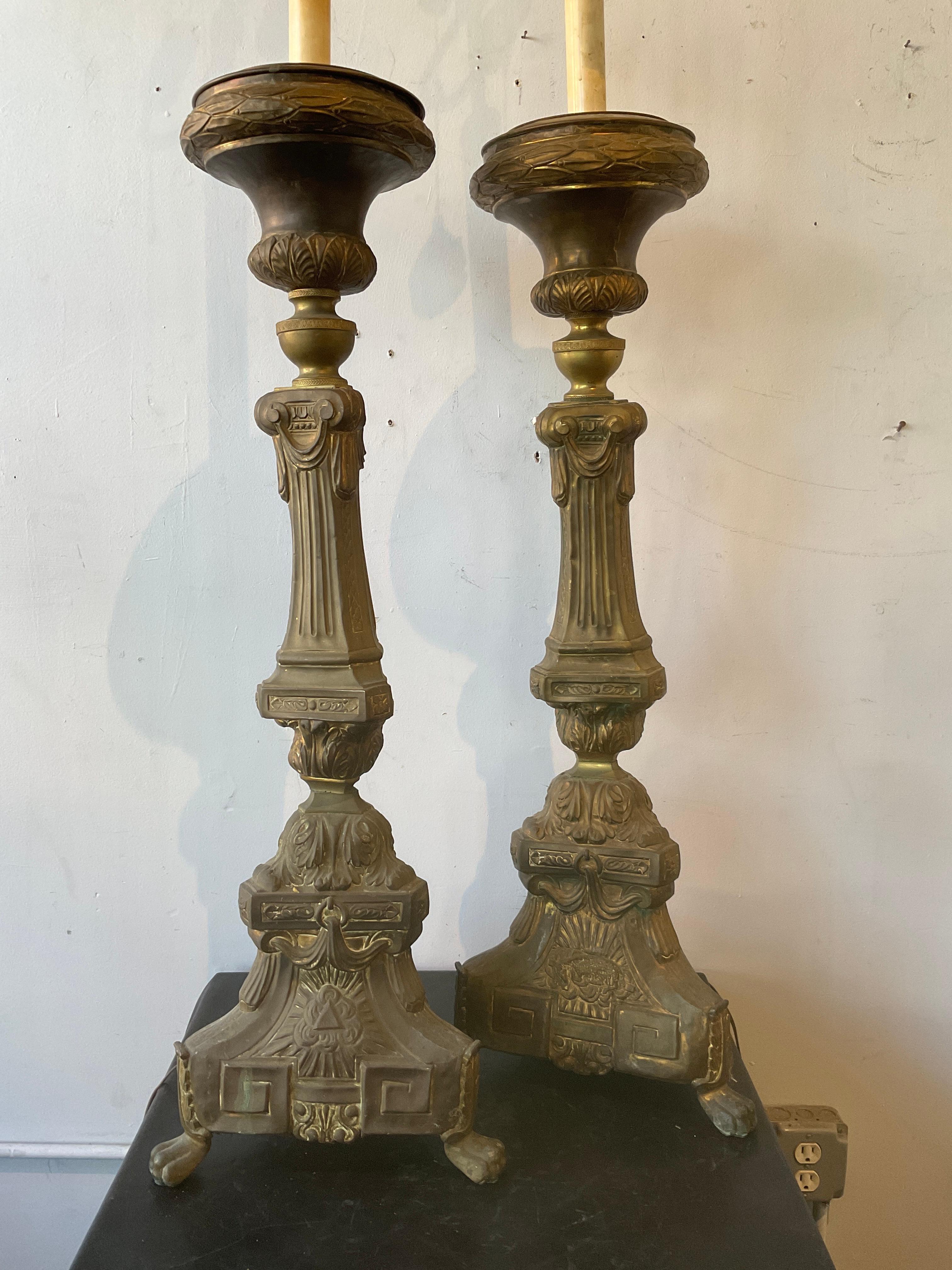 Pair of Tall 1870s Brass Church Candlestick Lamps In Good Condition For Sale In Tarrytown, NY