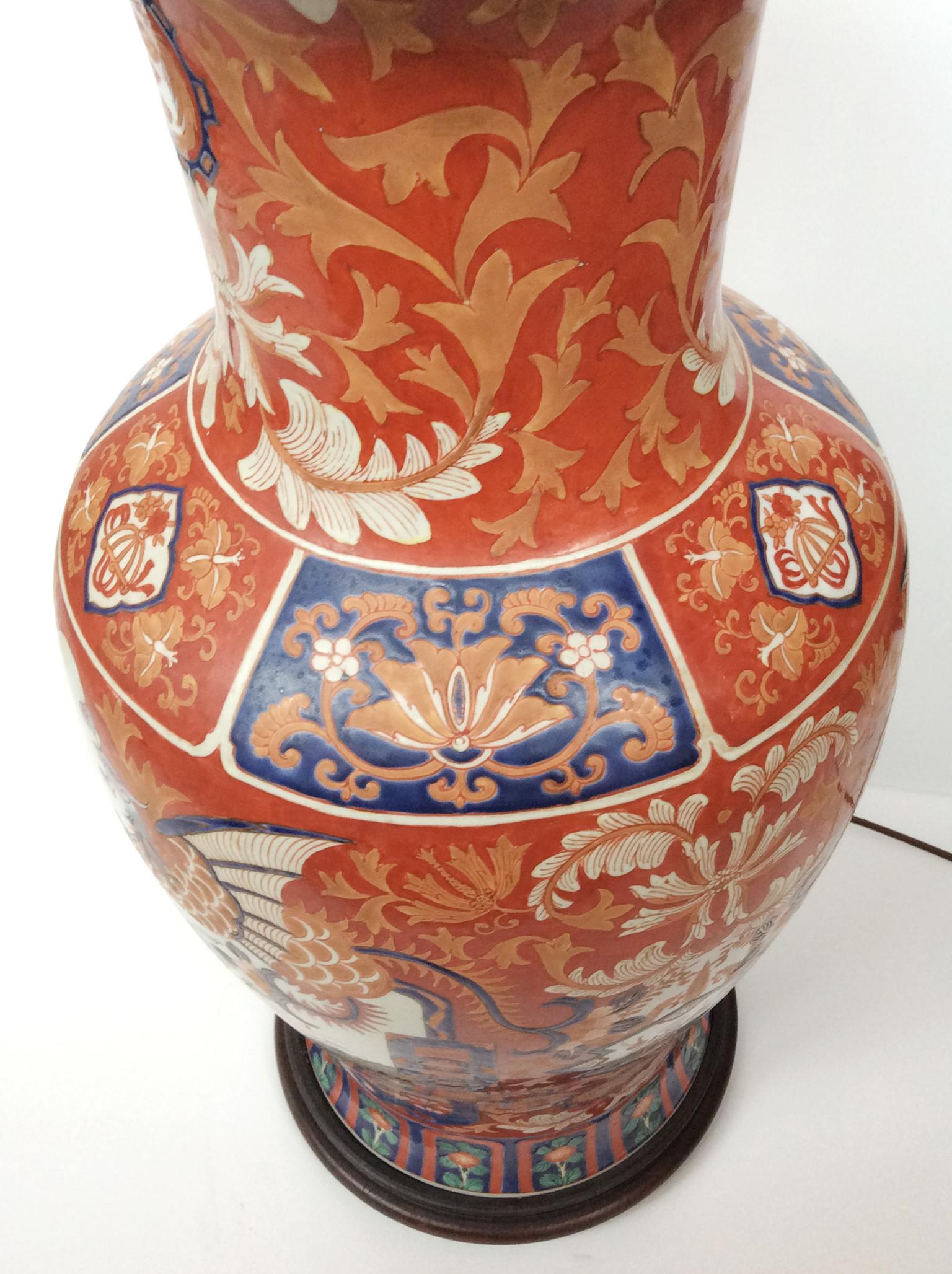 Pair of Tall 1940s Imari Ceramic Table Lamps In Good Condition In New York, NY