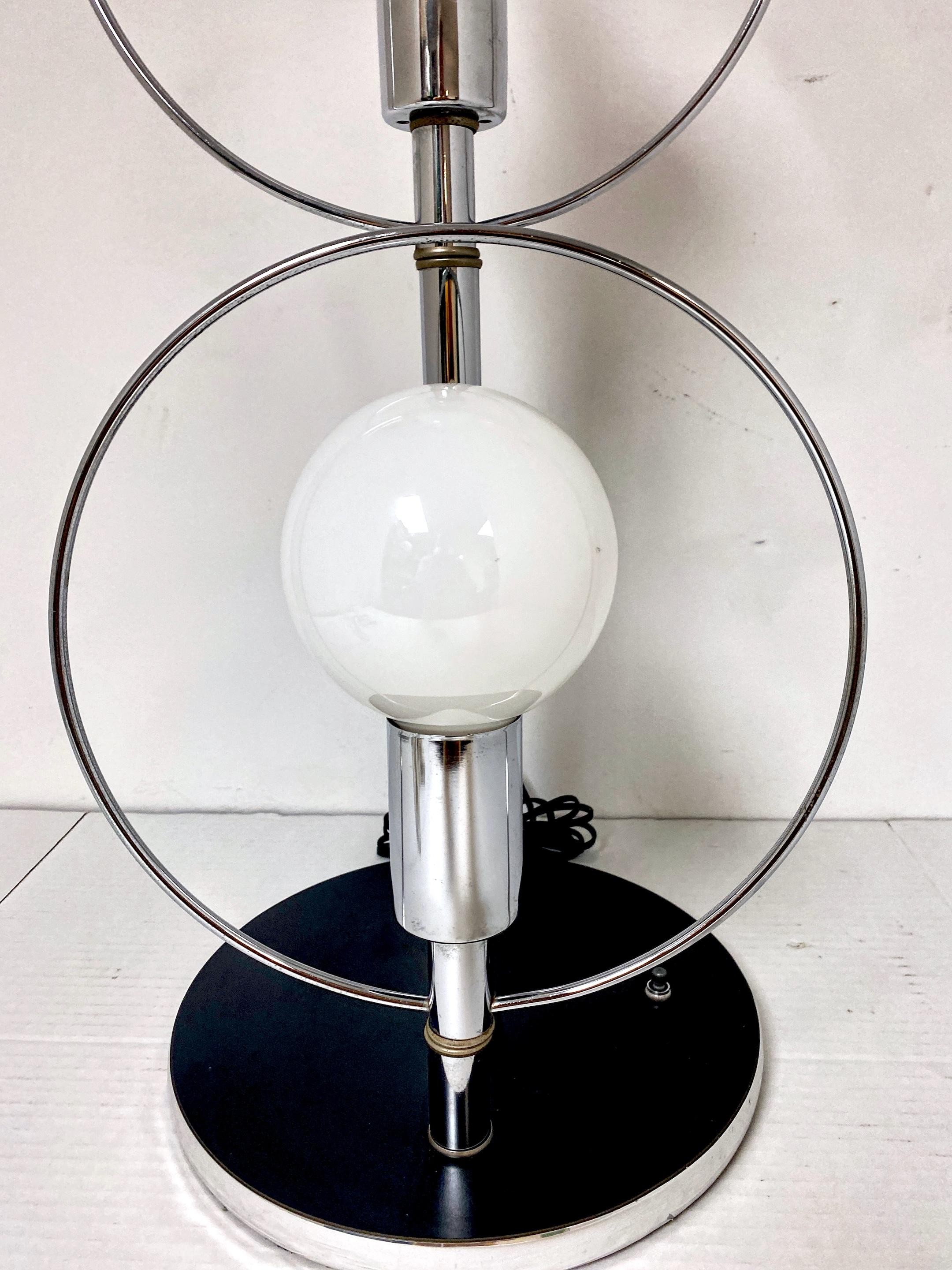 Pair of Tall 70s' polished Chrome Mod Ring Lamps, Attributed to Robert Sonneman For Sale 2