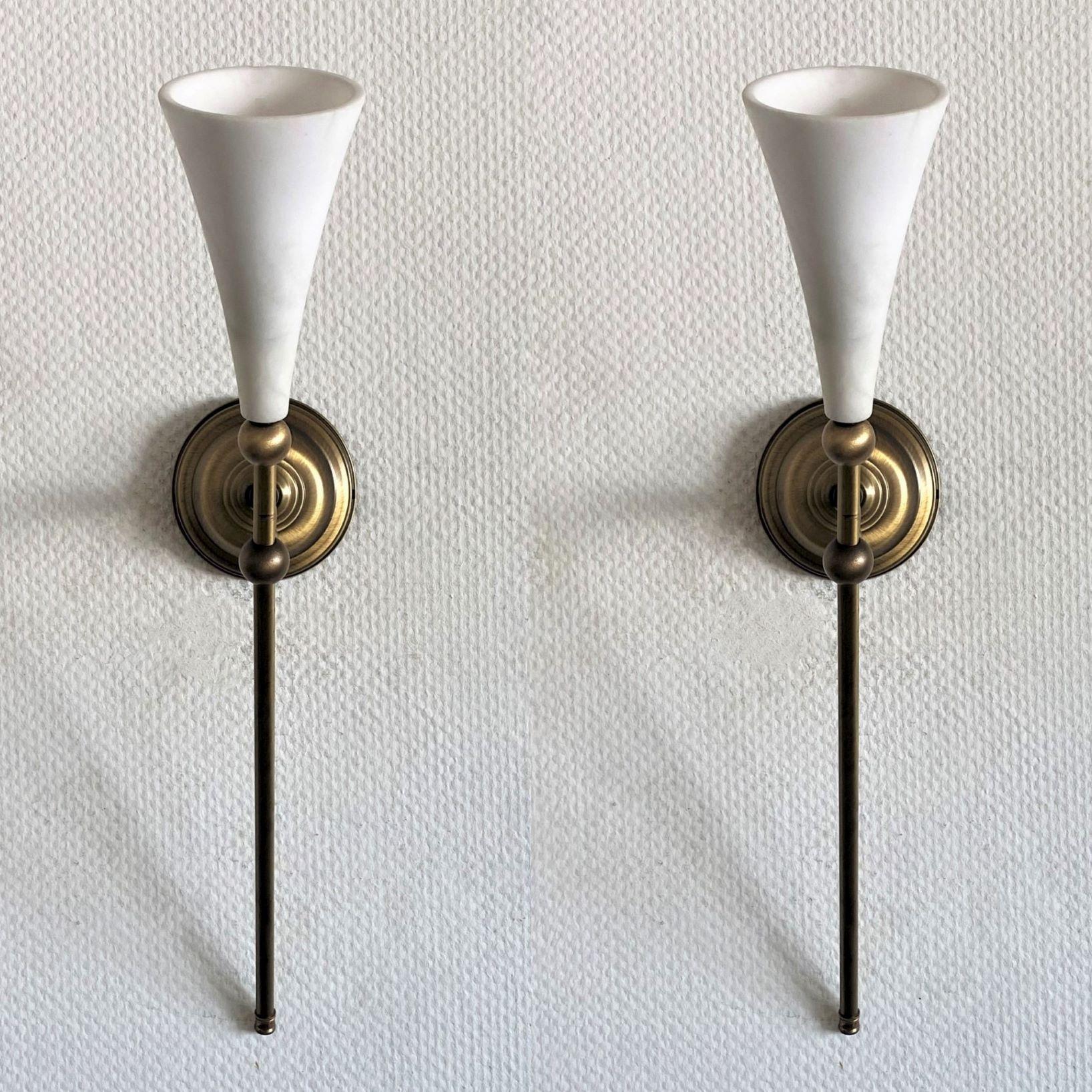 Pair of Art Deco Alabaster Brass Wall Sconces, Torchiere, France, 1930s 1