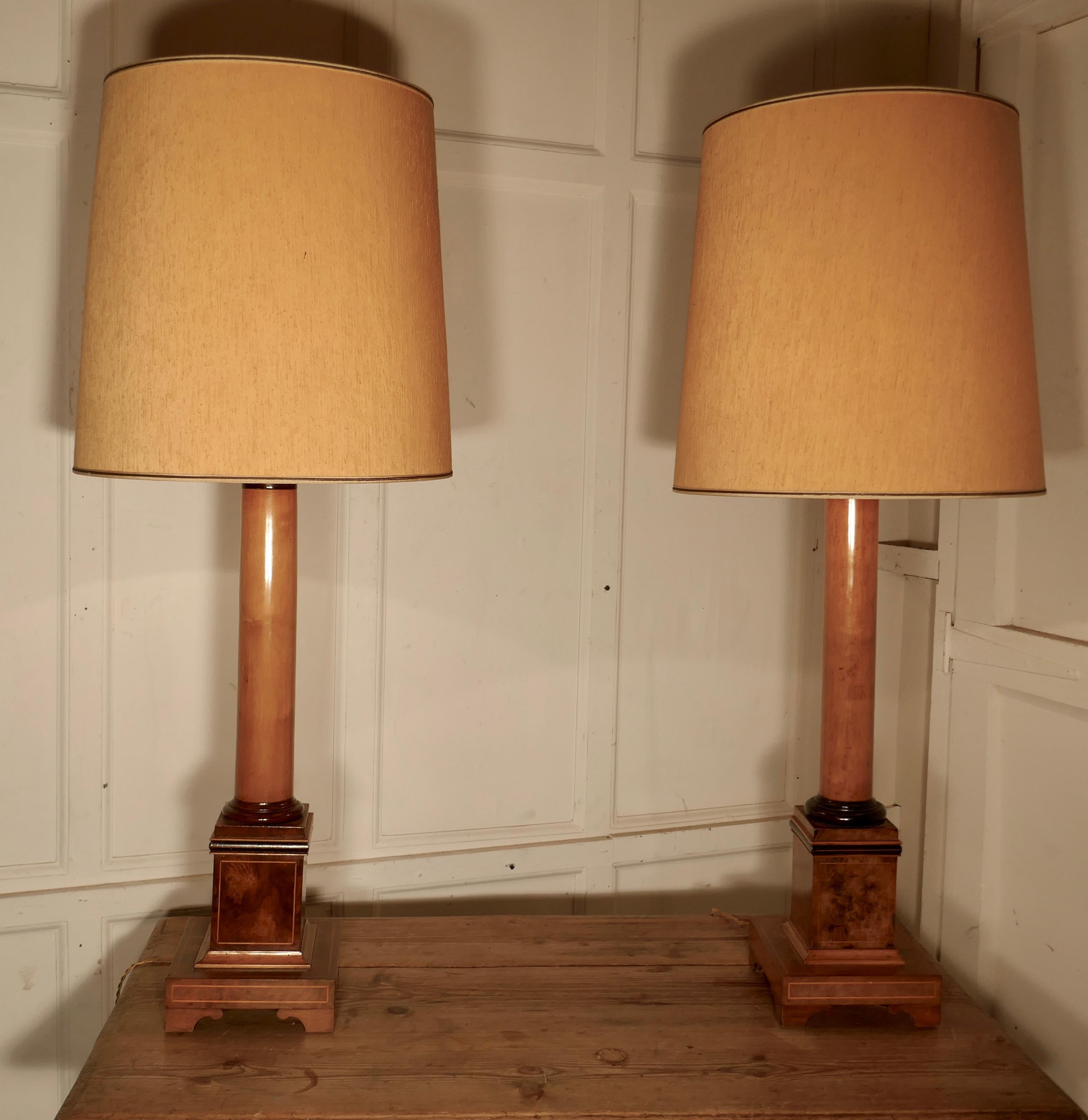 Pair of Tall Art Deco Maple and Walnut Column Table Lamps In Good Condition In Chillerton, Isle of Wight