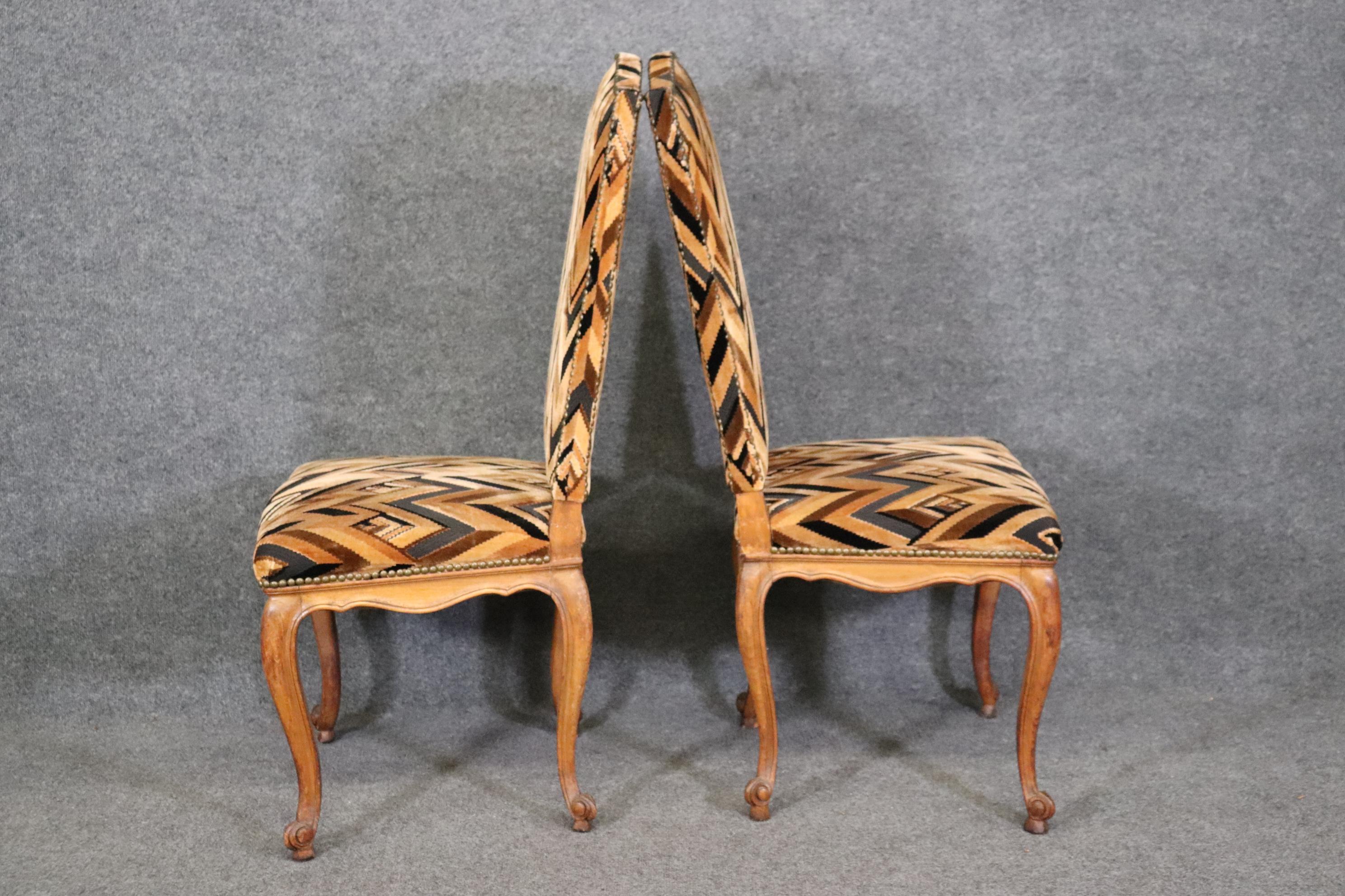 Early 20th Century Pair of Tall Back French Country carved Louis XV Side Chairs Circa 1920 For Sale