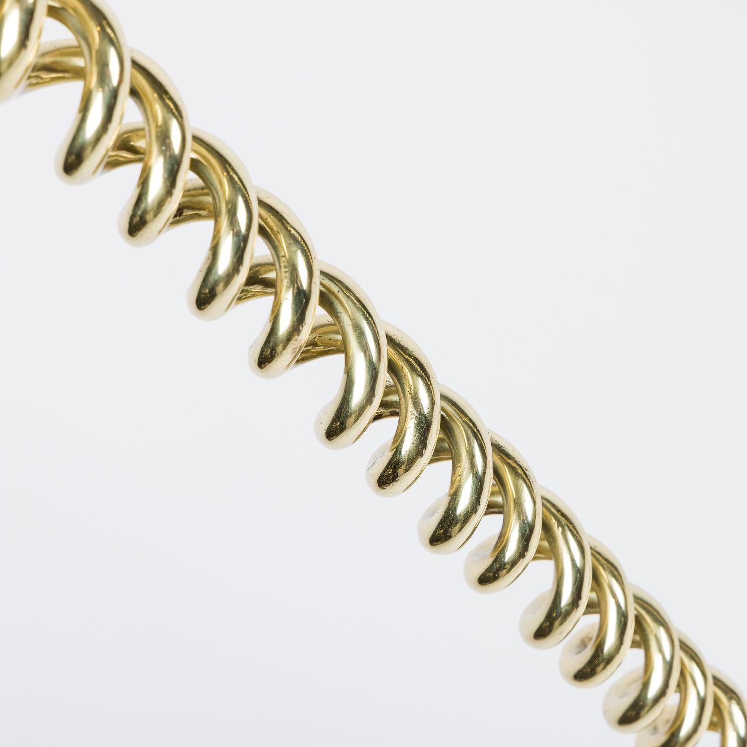 Coppia di candelabri alti a spirale d'orzo In condizioni buone in vendita a London, GB