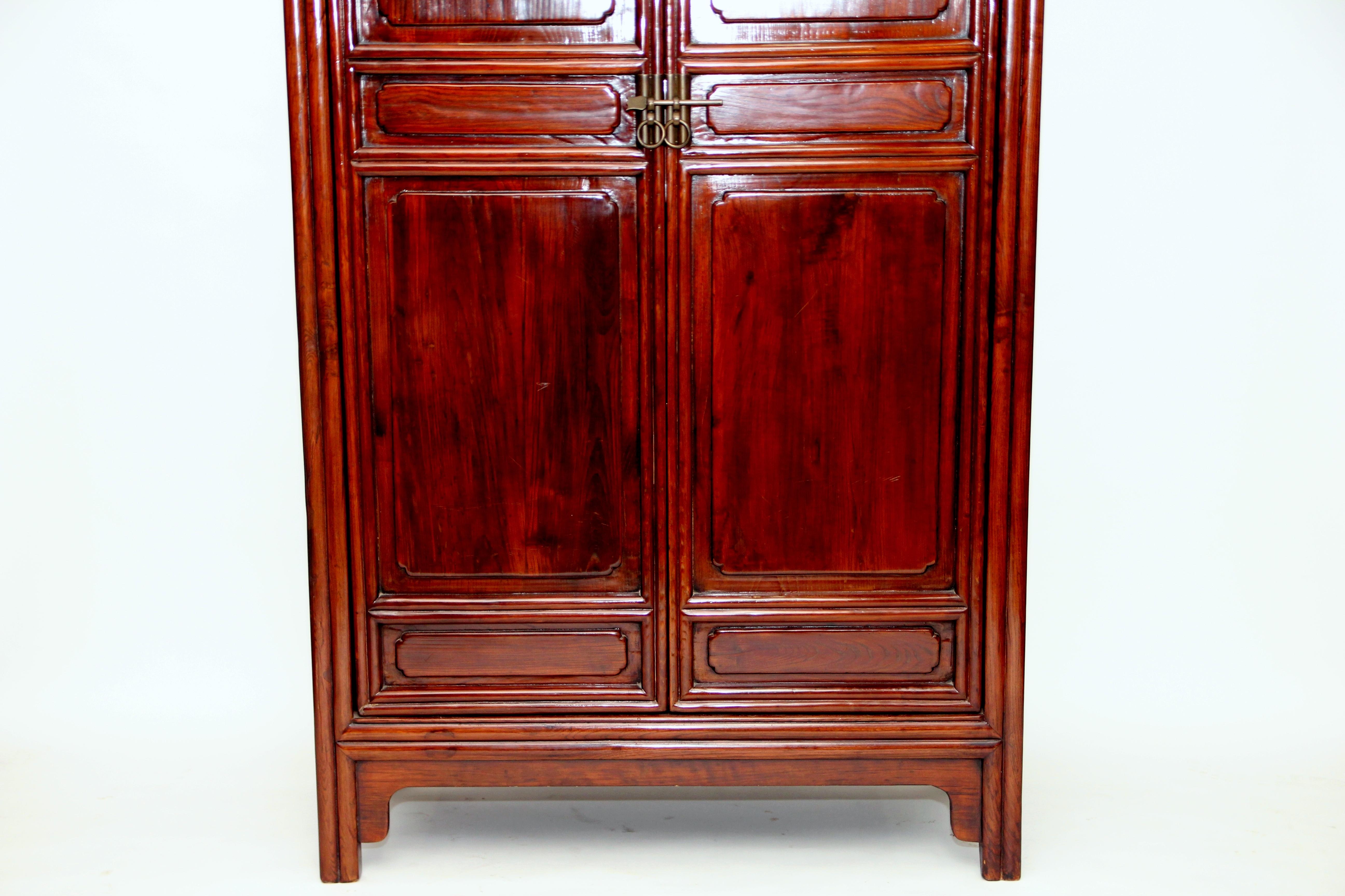 Pair of Tall Cabinets with Square Corners and Carved with Lipped Moulding For Sale 1